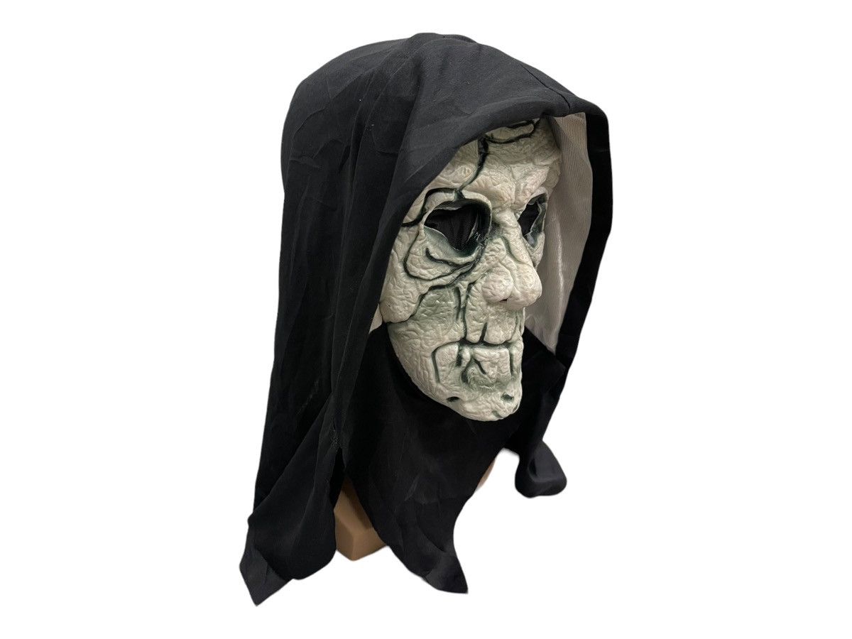 Vintage Nun Scary Latex Mask Size ONE SIZE - 3 Thumbnail