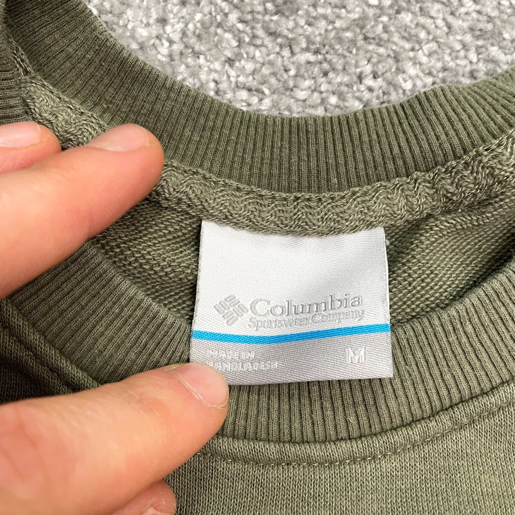 Vintage Columbia Sweatshirt Mens Medium Green Crew Neck Pullover Raglan Long Sleeve All Seasons Fleece Casual Outdoor Size US M / EU 48-50 / 2 - 5 Thumbnail