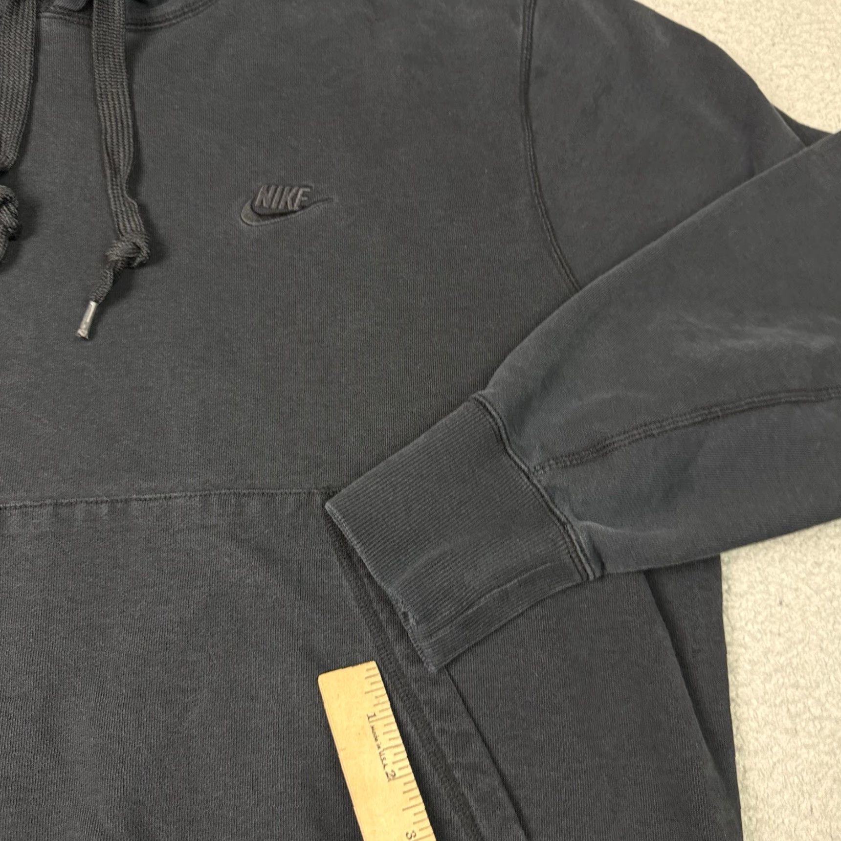 Nike Nike Hoodie Mens 2XL Black Club Swoosh Logo Kangaroo Essential Faded Distressed Size US XXL / EU 58 / 5 - 6 Thumbnail