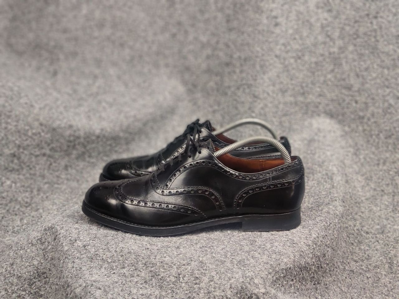 Church's Church's Burwood Polished Binder Brogue Black Leater shoes Size US 10 / EU 43 - 7 Thumbnail