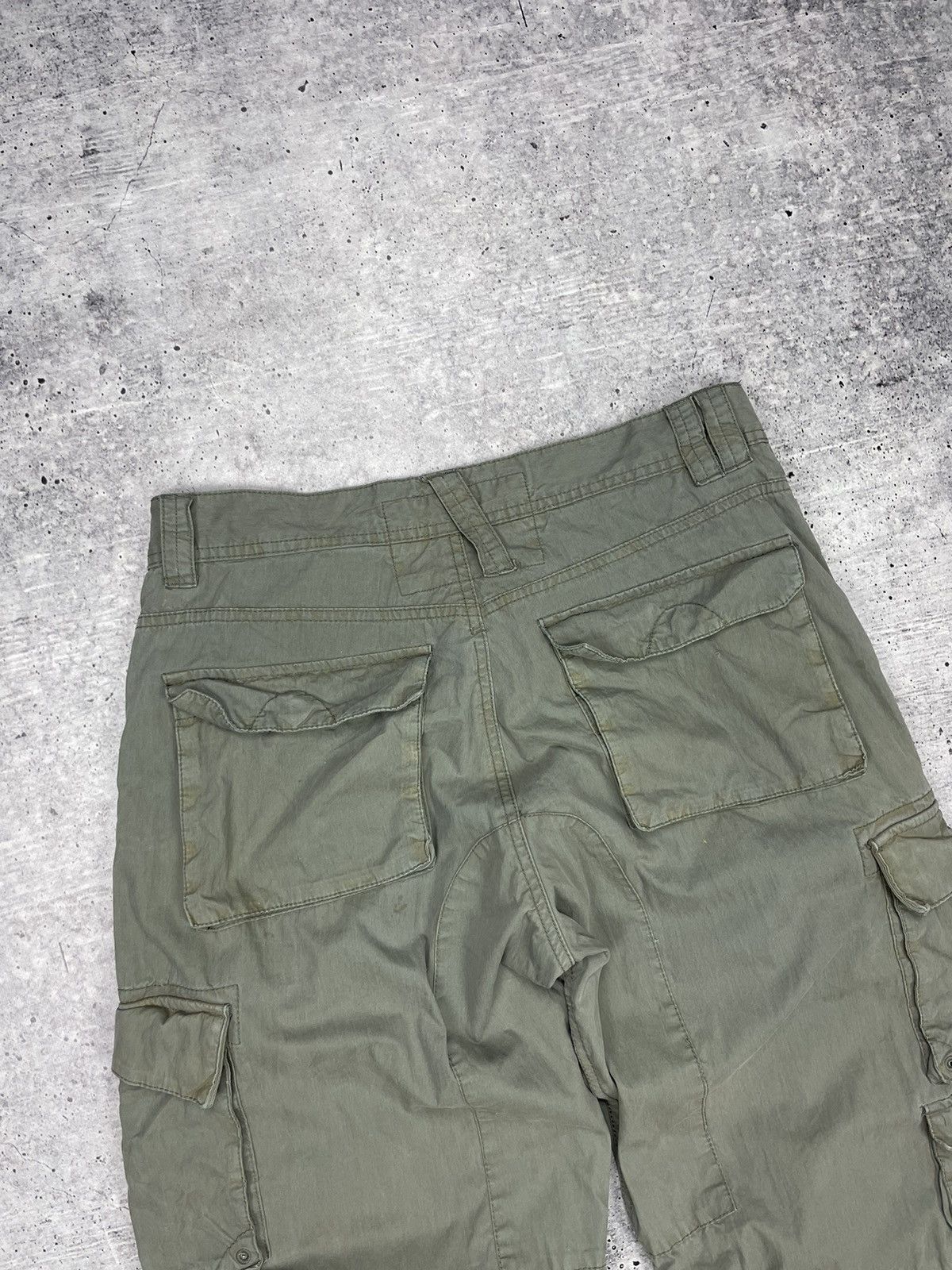 Japanese Brand × Vintage Vintage Y2K Japanese Style Distressed Faded Cargo Pants Size US 34 / EU 50 - 18 Thumbnail