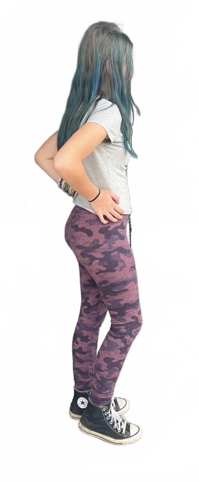 Sunday Works Sundry Women’s Camo Sweatpants Purple Camouflage Size 28" / US 6 / IT 42 - 3 Thumbnail
