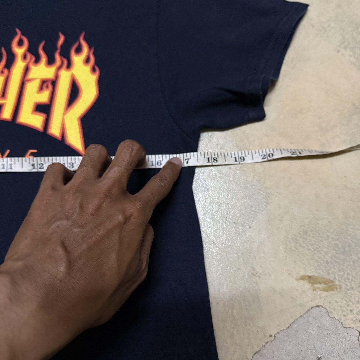 Thrasher Thrasher Flame Big Logo Skate T Shirt Size US S / EU 44-46 / 1 - 5 Thumbnail