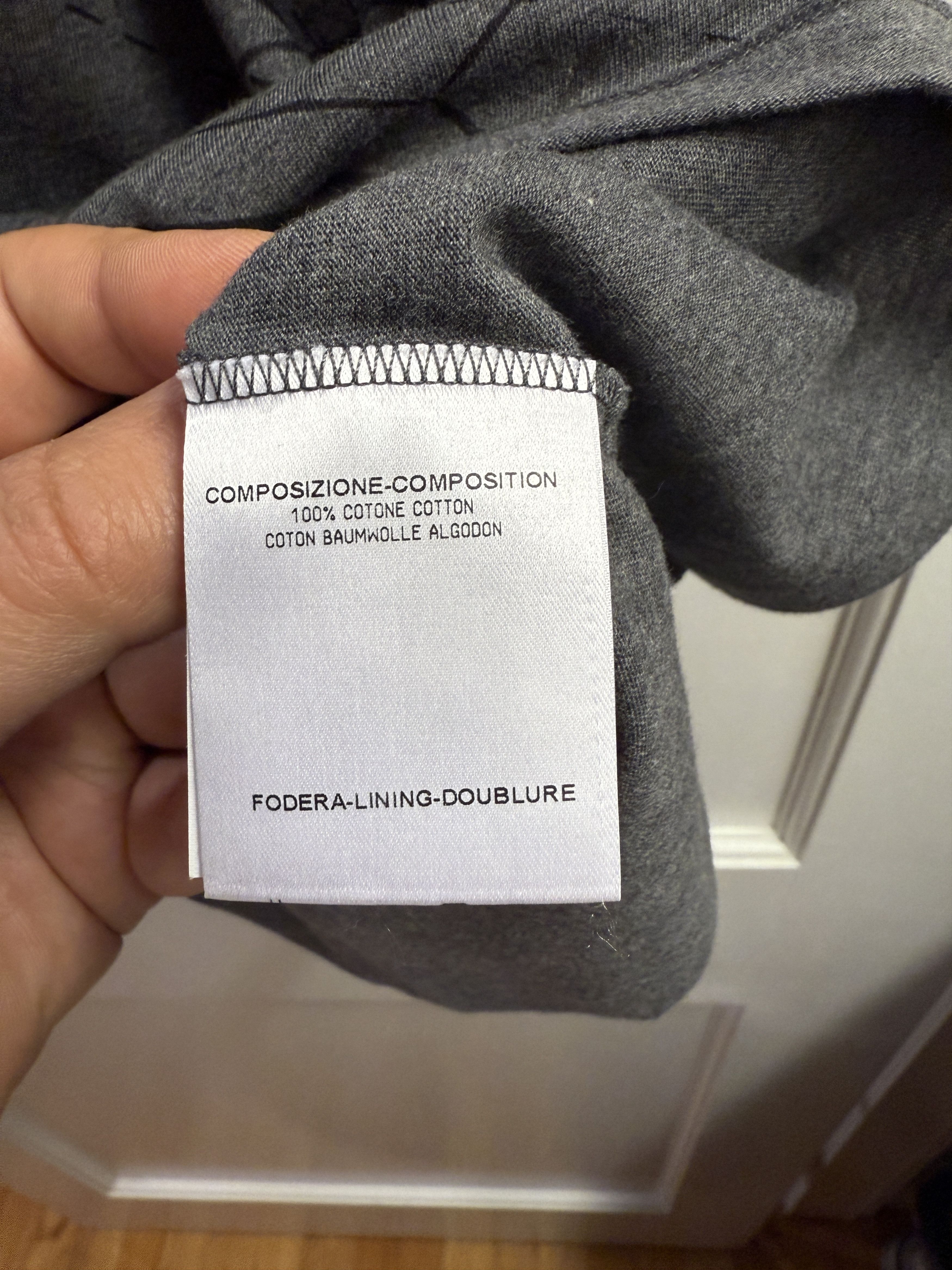 Gucci Gucci V-Neck T-Shirt In Gray Size XXL Size US XXL / EU 58 / 5 - 3 Thumbnail