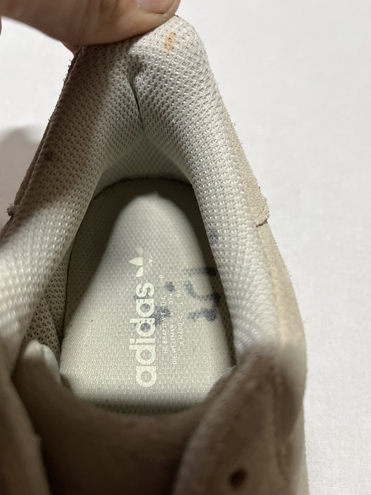 Adidas Yeezy calabasas powerphase size 5.5 Size US 5.5 / EU 38 - 6 Thumbnail