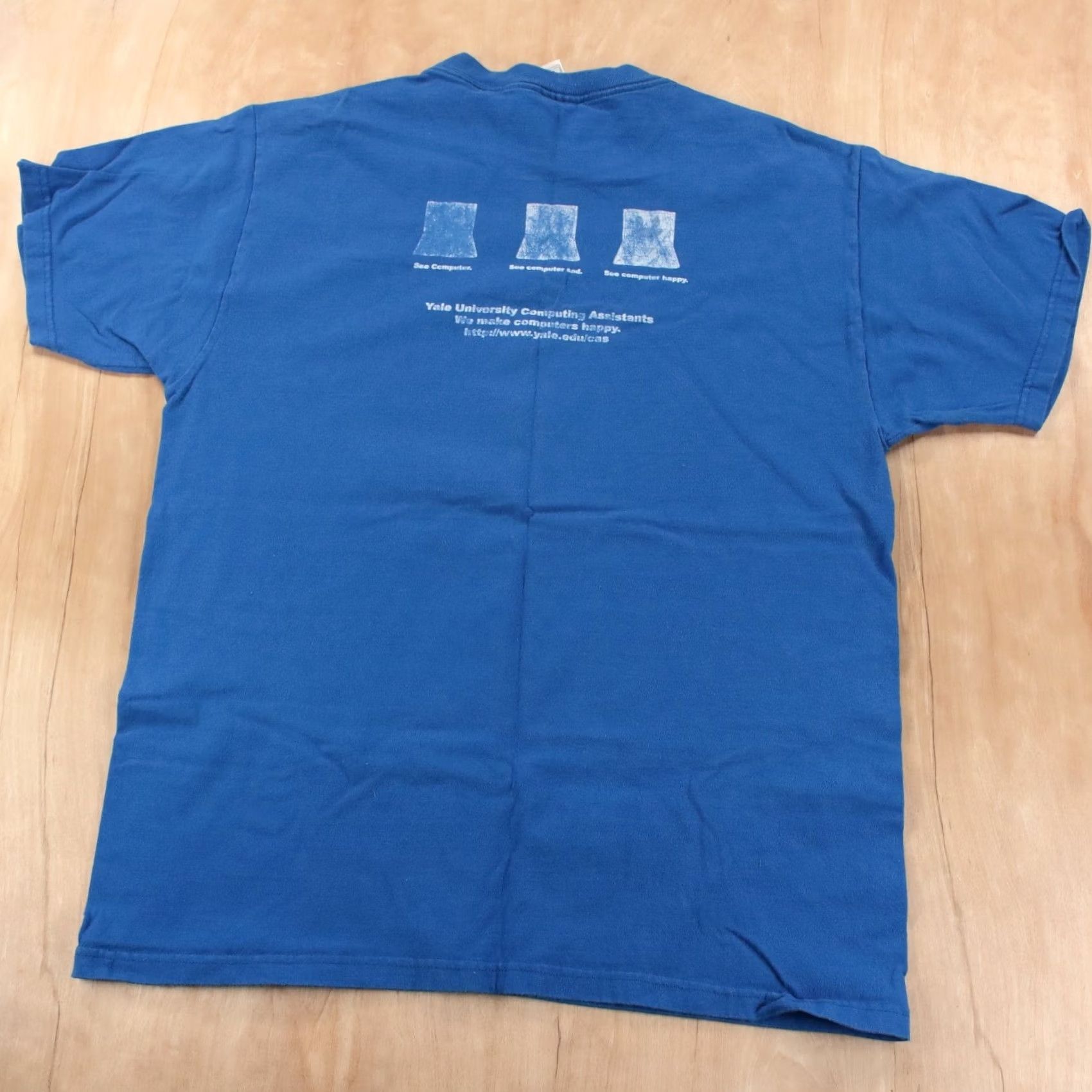 Fruit Of The Loom vtg Yale University Student Computer Services IT Services t-shirt LARGE y2k Size US L / EU 52-54 / 3 - 4 Thumbnail