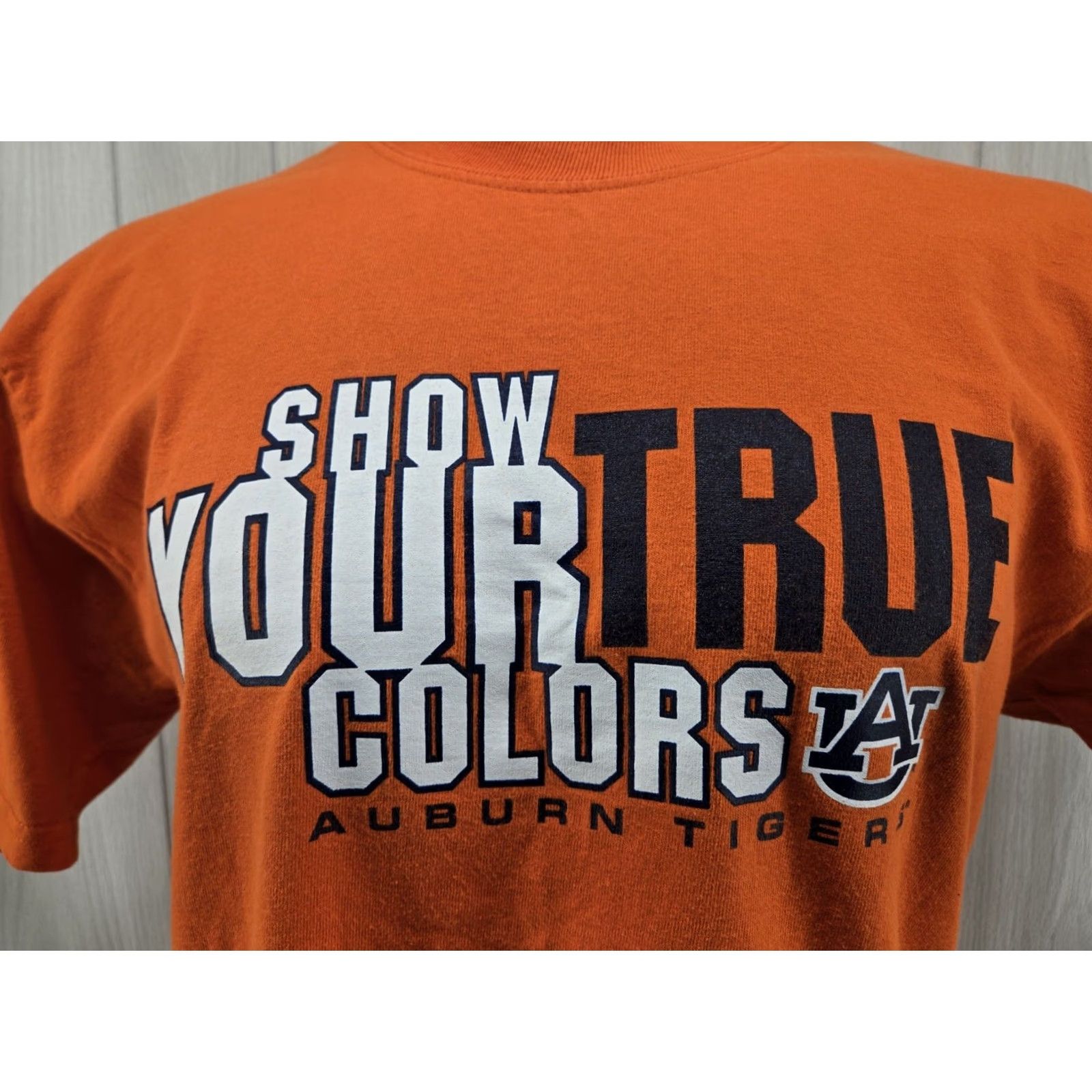 Jerzees Auburn Tigers Orange Mens T-Shirt Large Double Sided T-Shirt Mens L Orange Double-Sided Graphic Print 90s? Size US L / EU 52-54 / 3 - 4 Thumbnail