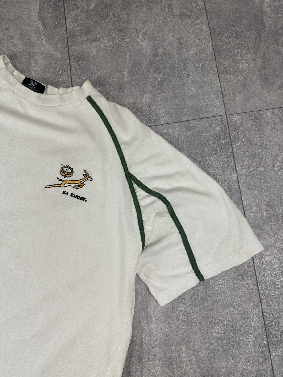 Canterbury of New Zealand Canterdury SA Rugby Union 2005/06 South Africa T-Shirt Size US XL / EU 56 / 4 - 2 Thumbnail