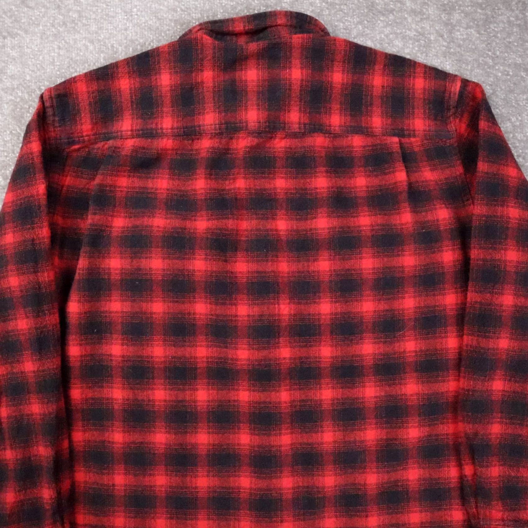Vintage St. John's Bay Red Black Flannel Shirt XL Long Sleeve Collared Button-Up Mens Size US XL / EU 56 / 4 - 7 Thumbnail