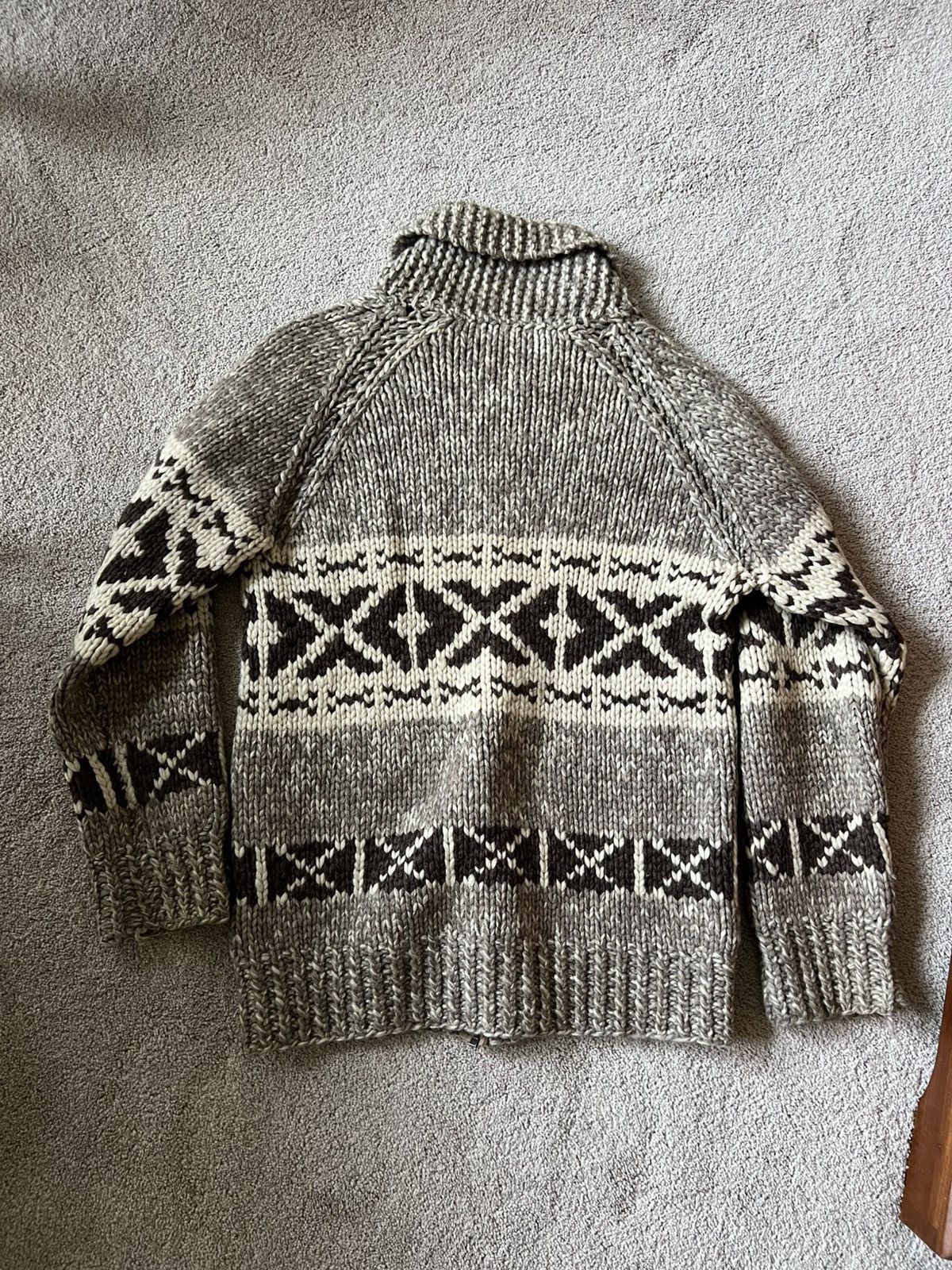 Handmade × Vintage Vintage Cowichan Knit Cardigan Wool Shawl Sweater Heavy 70s Size US S / EU 44-46 / 1 - 3 Thumbnail