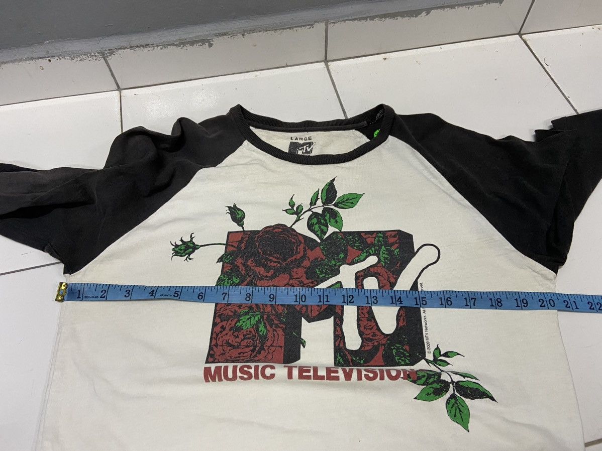Mtv MTV MUSIC TELEVISION 2009 NETWORKS LONG SLEEVE Size US M / EU 48-50 / 2 - 12 Thumbnail