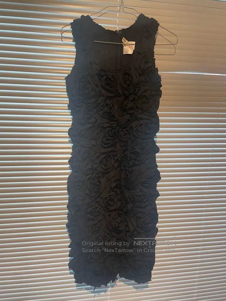 Comme des Garcons Comme Des Garcons size S Black Vintage Rose Design Jumpsui Size 23" - 1 Thumbnail