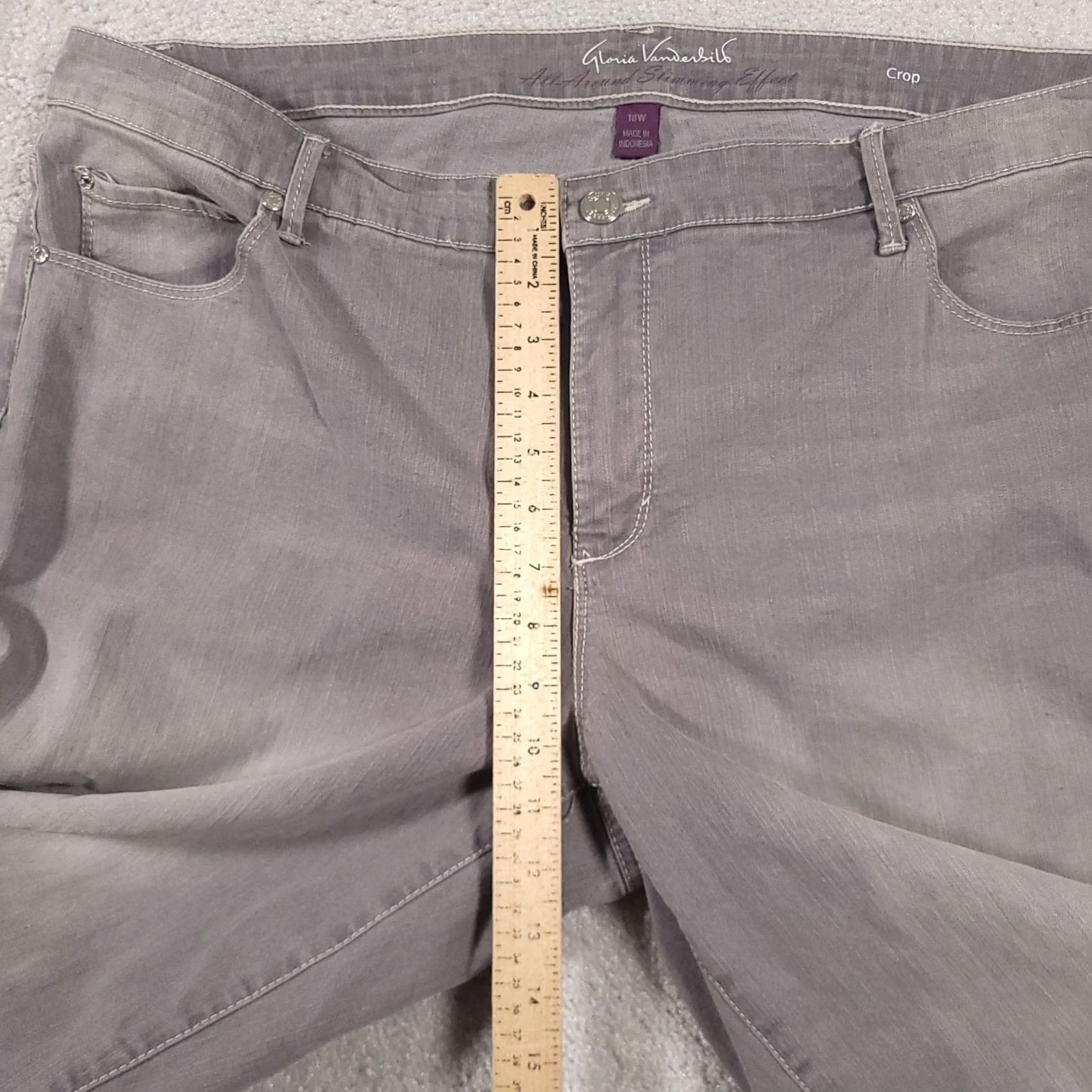 Gloria Vanderbilt Gloria Vanderbilt All Around Slimming Effect Crop Jeans Women's 18W Gray Stretch Denim Cropped 27 In Inseam Womens Size 40" / US 18 - 7 Thumbnail