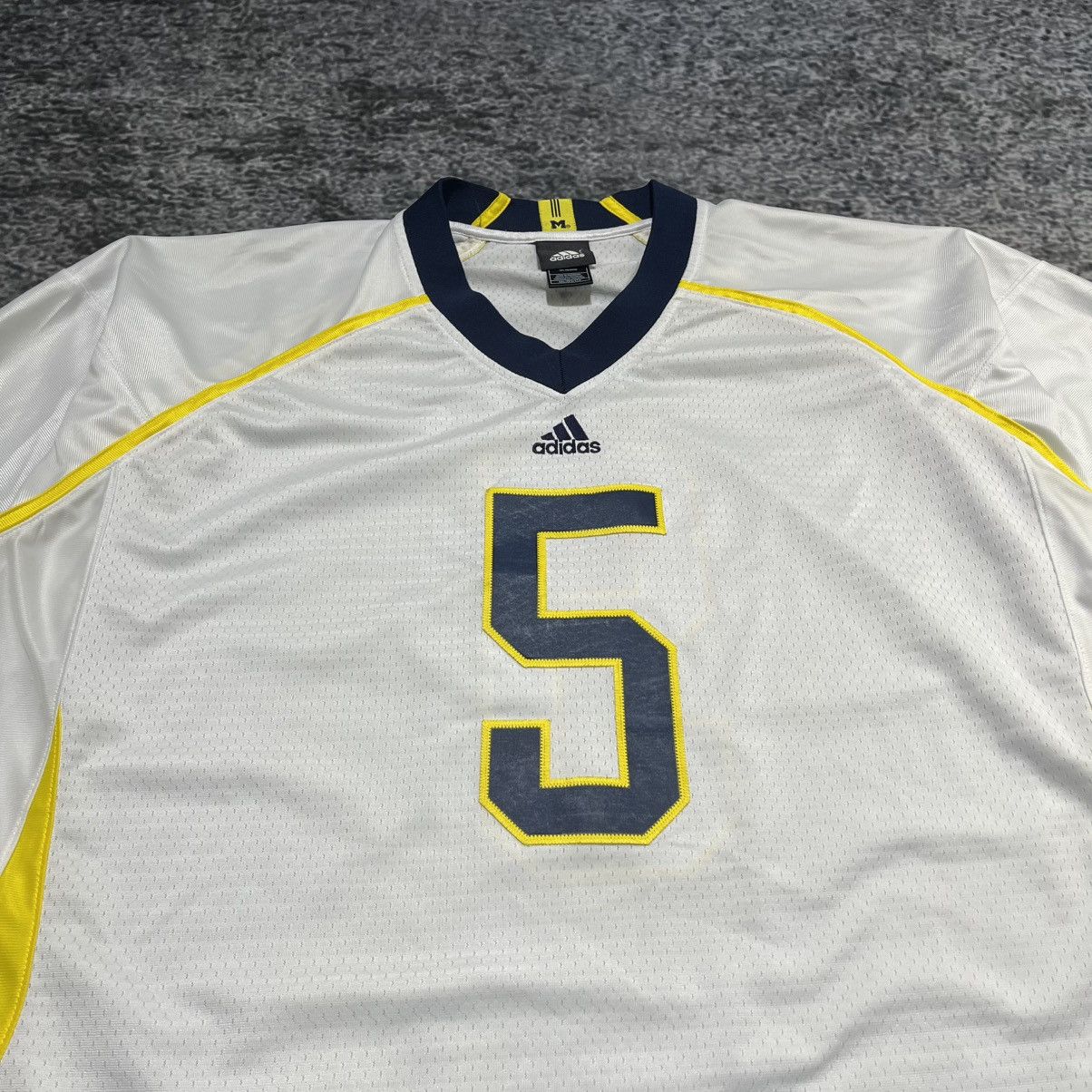 Adidas Vintage Michigan Wolverines #5 Adidas Jersey Large Size US XXL / EU 58 / 5 - 6 Thumbnail