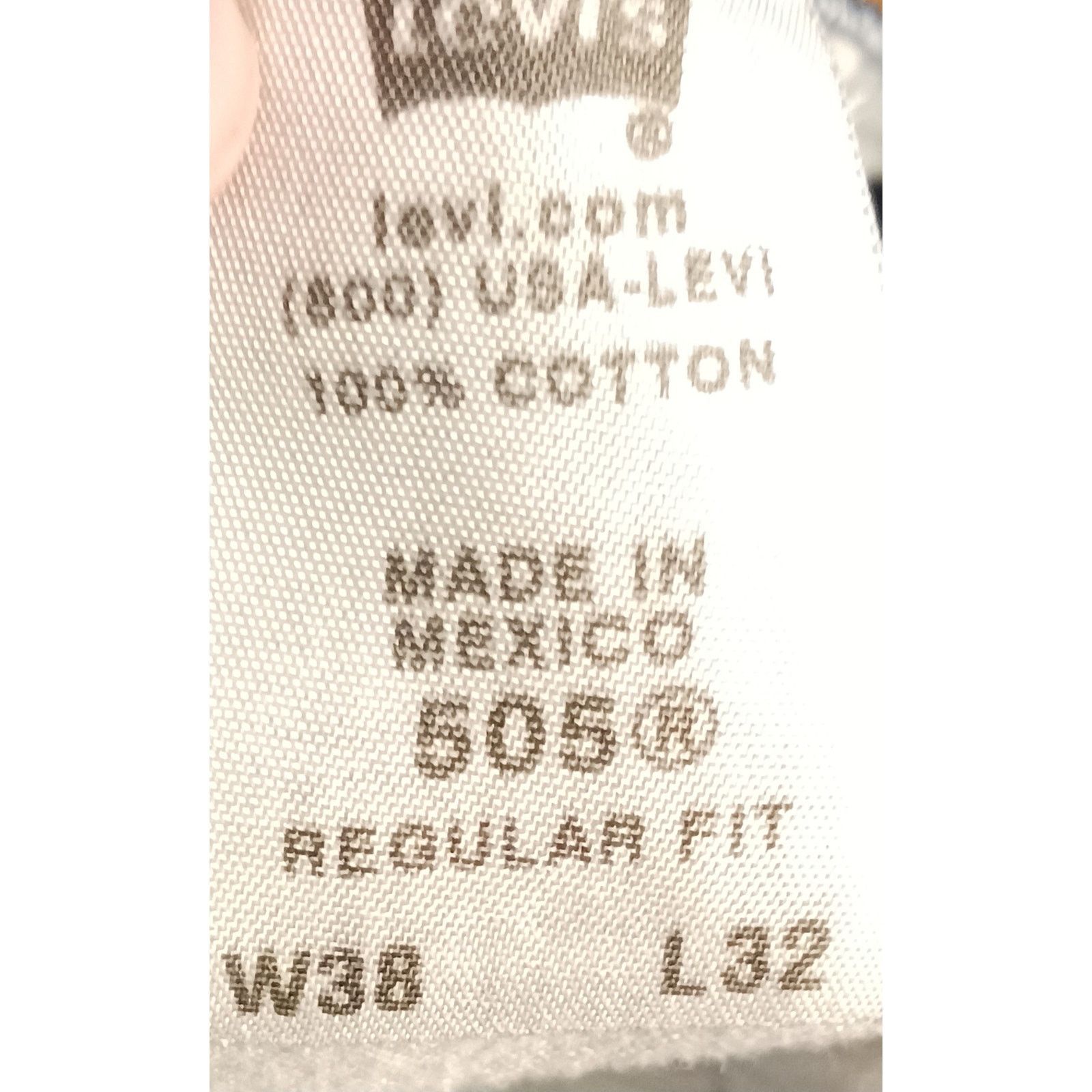 Levi's Levi's 505 Men's Regular Fit Medium Blue Wash Jeans 38Wx32L Size US 36 / EU 52 - 9 Thumbnail