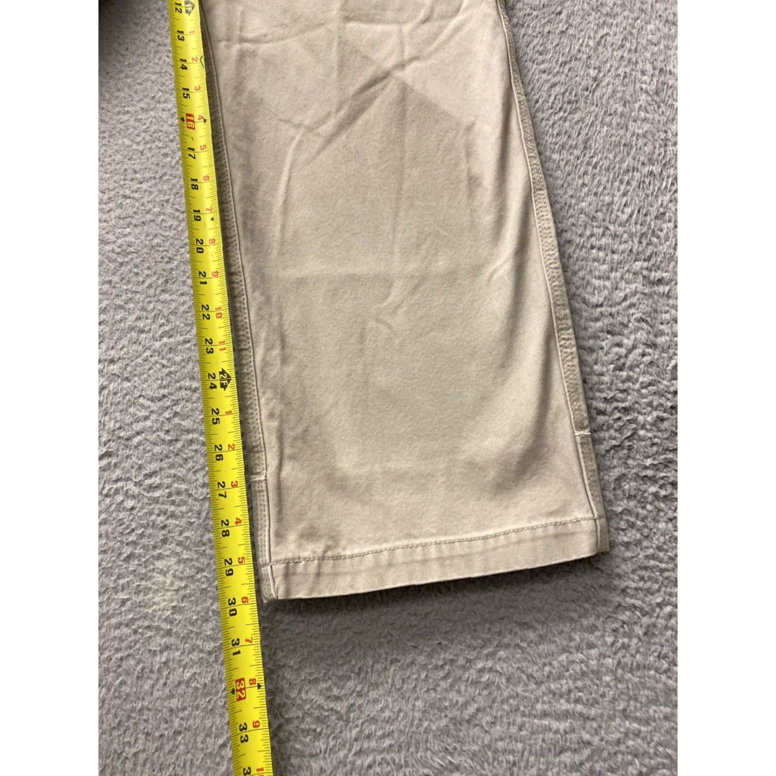 Mountain Khakis VINTAGE Mountain Khakis Alpine Utility pants Mens 36x30 BEIGE Khakis 36 30 Mens Beige Mountain Khakis Alpine Utility pants Size US 36 / EU 52 - 4 Thumbnail