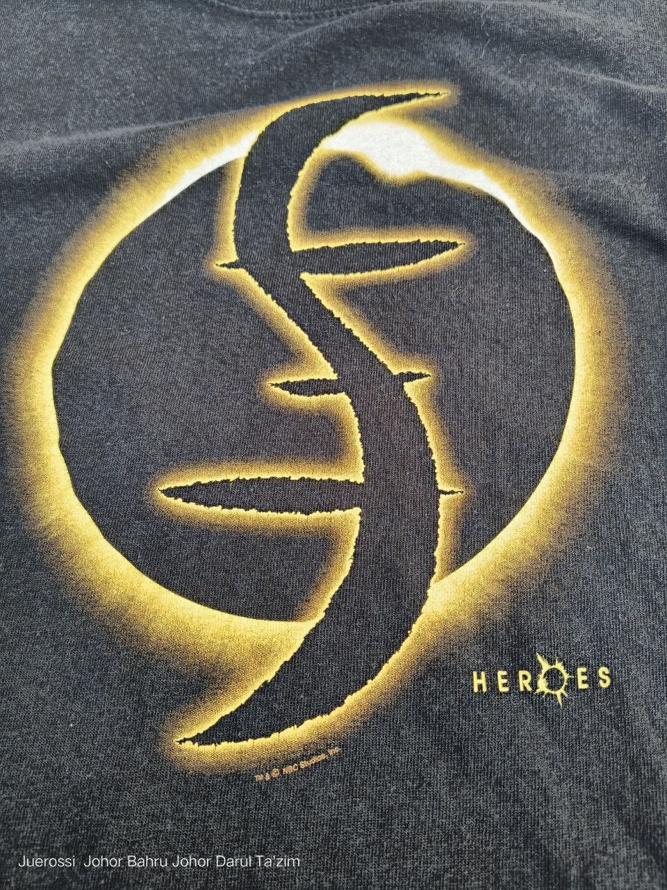 Band Tees Vintage HEROES TV Show Promo Tee Size US XS / EU 42 / 0 - 1 Thumbnail