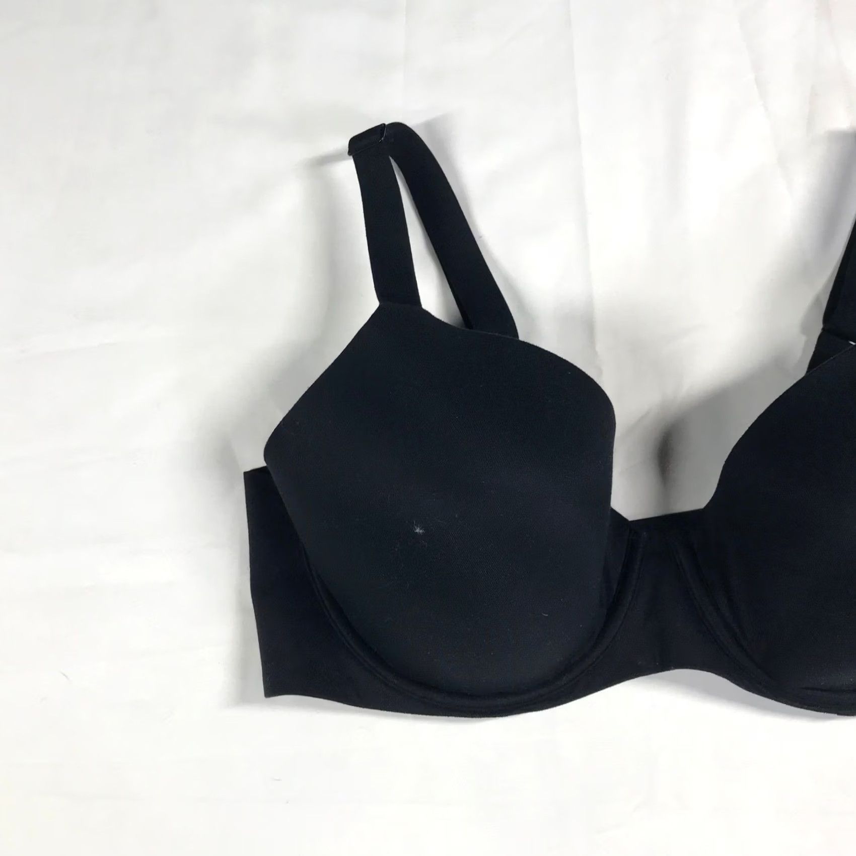 Vintage Aerie Real Free Full Coverage Bra 38C Black Underwire Lightly Lined Seamless Size ONE SIZE - 2 Thumbnail