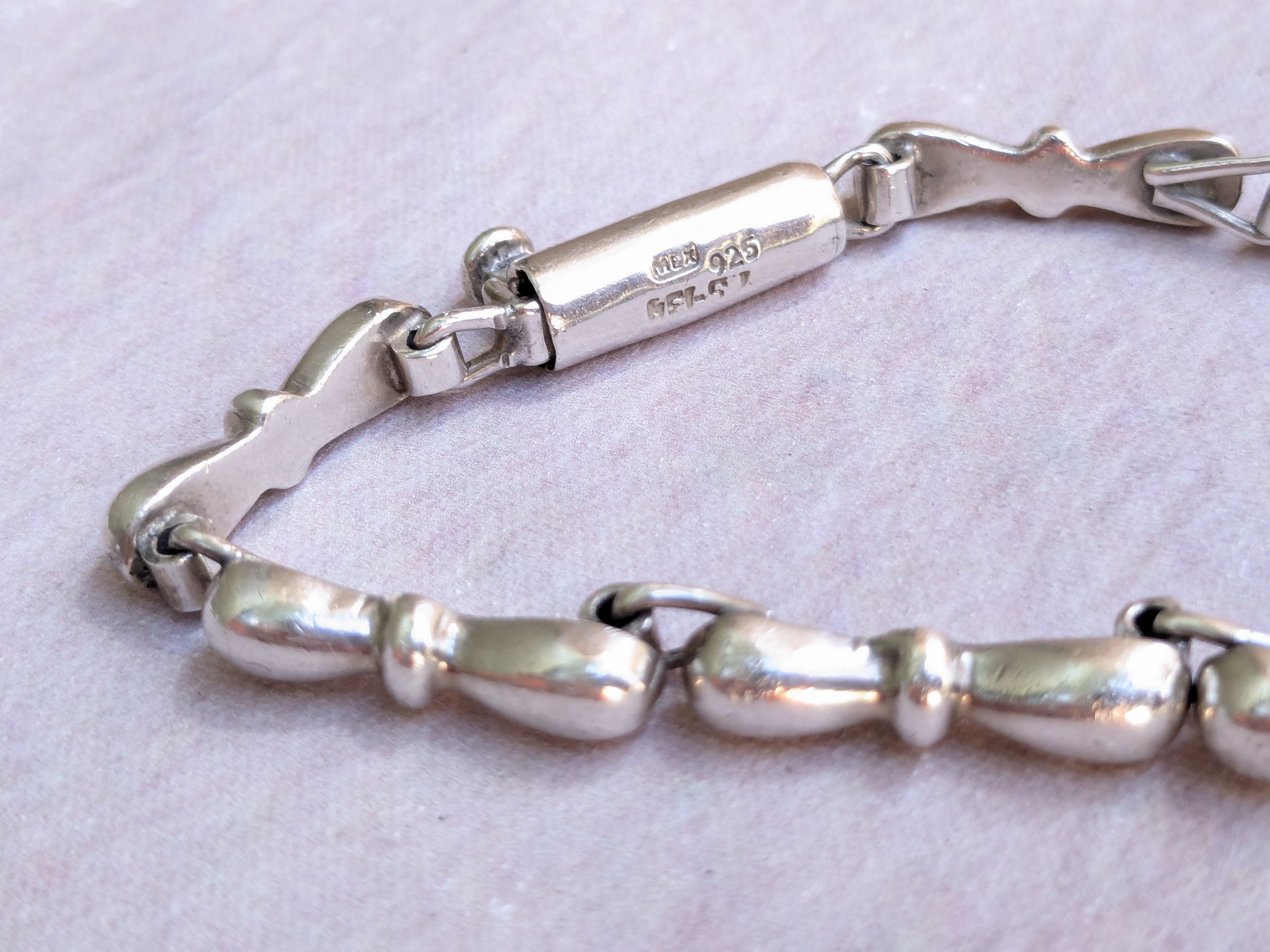 Jewelry Vintage Taxco Sterling Silver Bowtie Bracelet Taxco Size ONE SIZE - 6 Thumbnail