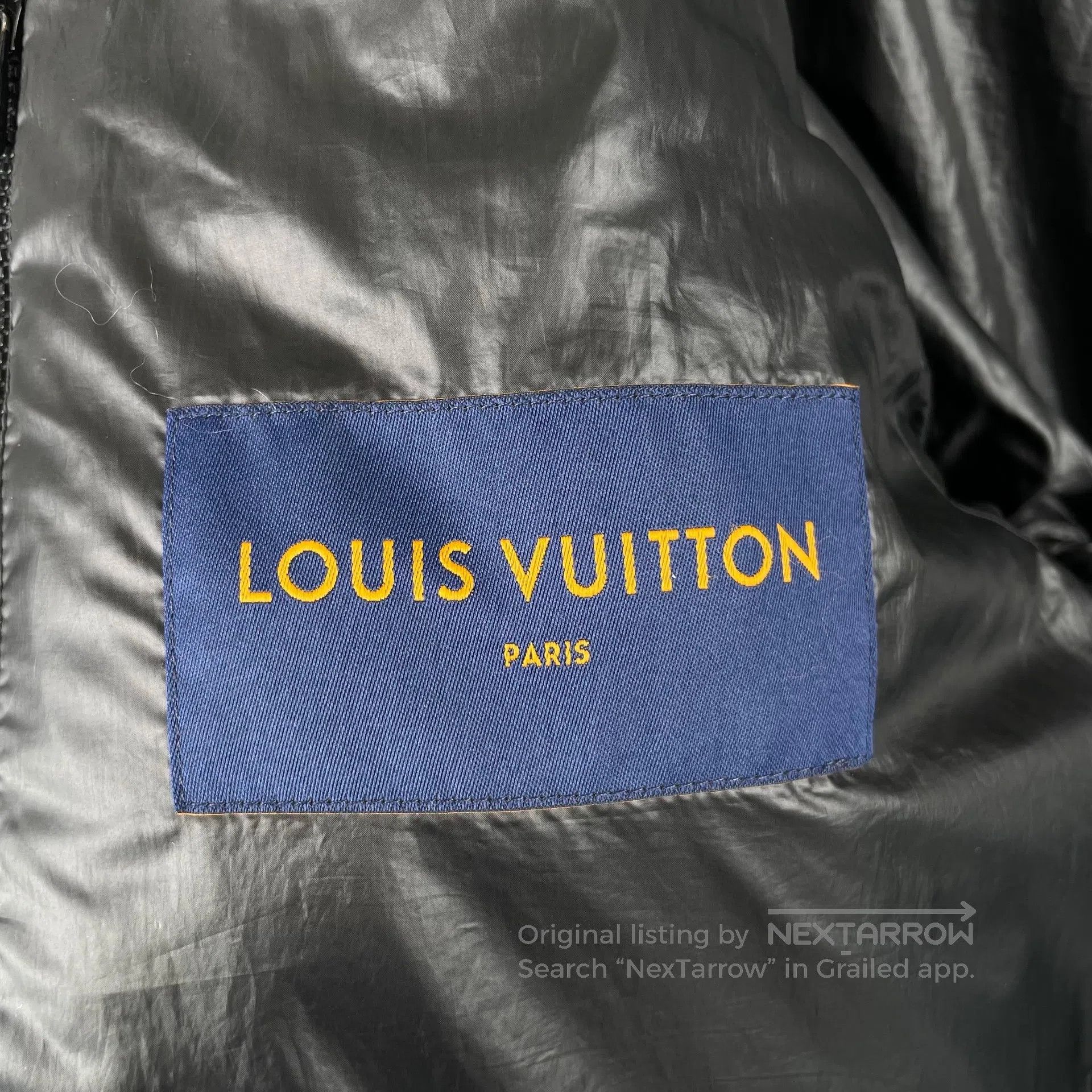 Louis Vuitton Louis Vuitton Black three-flower embossed reversible hoode Size US M / EU 48-50 / 2 - 5 Thumbnail
