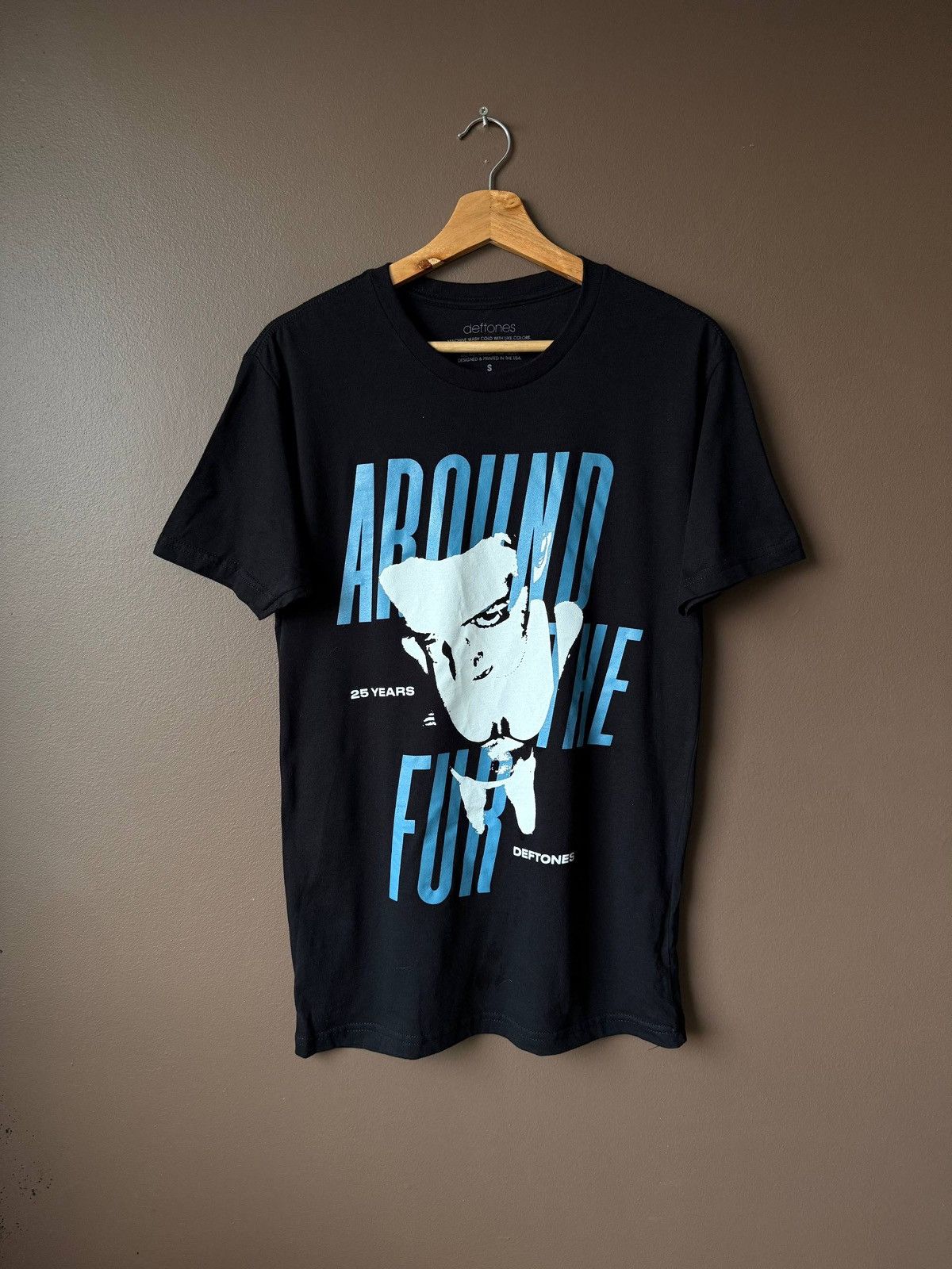 Band Tees Deftones Official Around the Fur 25th anniversary tee Size US S / EU 44-46 / 1 - 3 Thumbnail