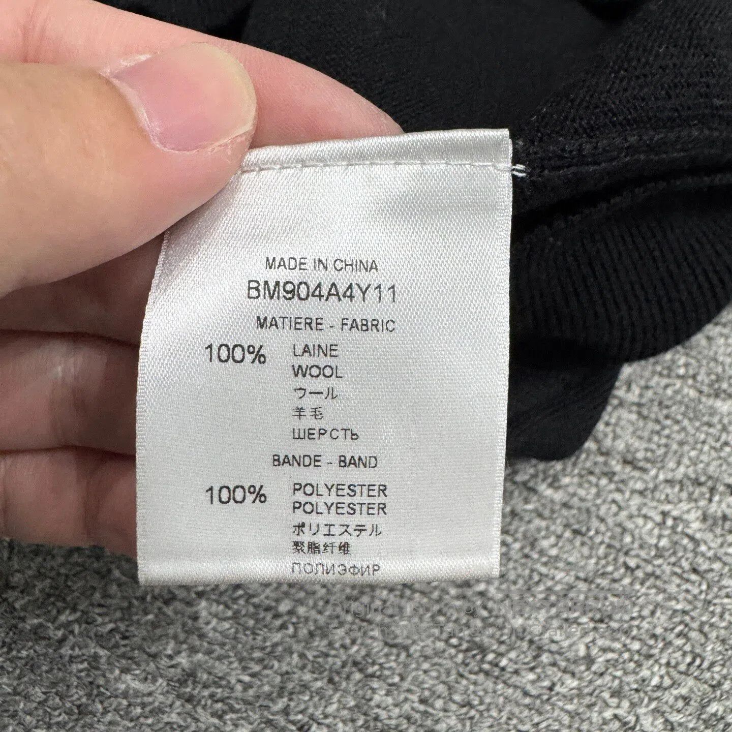Givenchy Givenchy Alphabetic patterned wool knit sweater| Size US S / EU 44-46 / 1 - 5 Thumbnail
