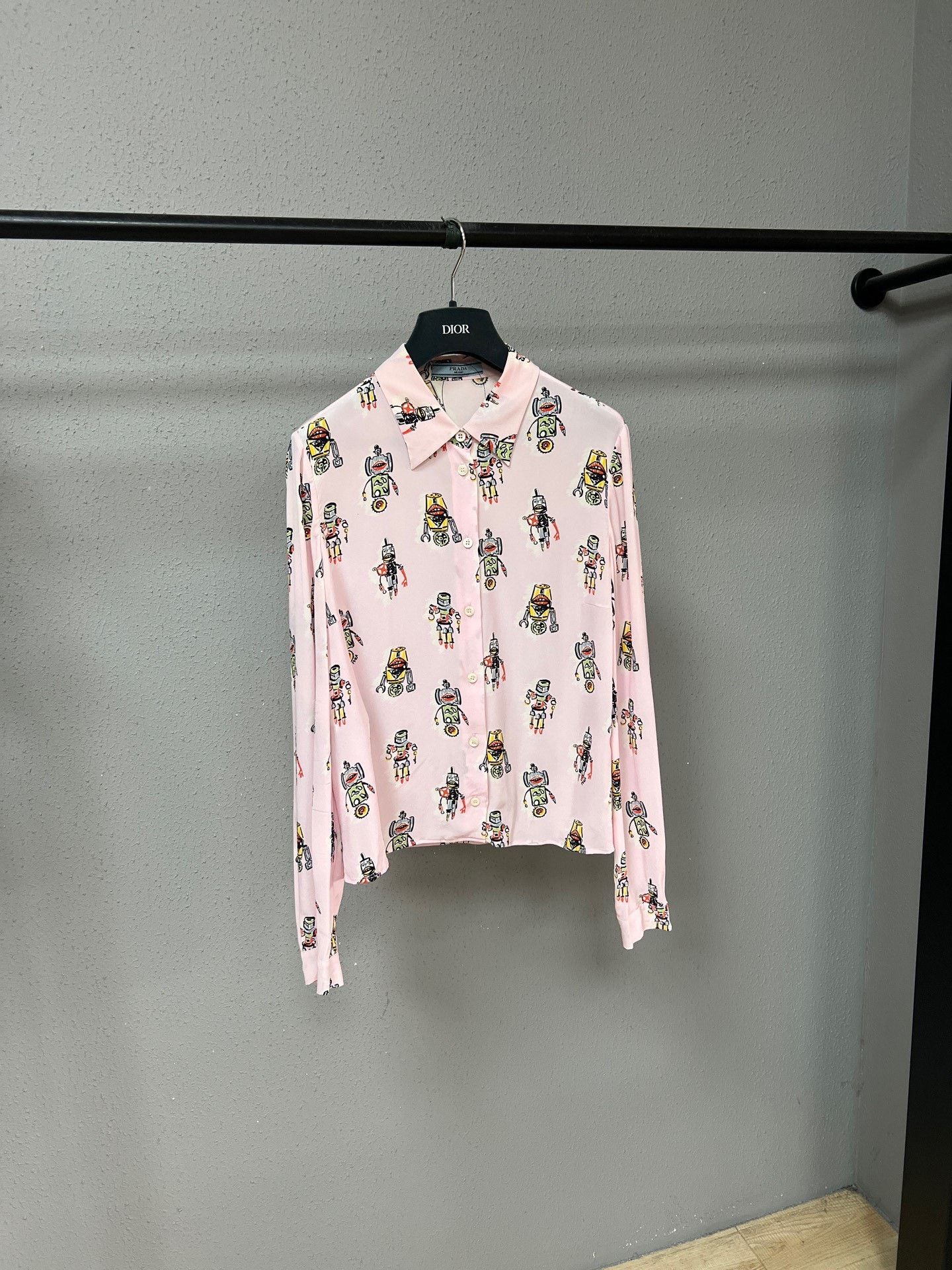 Prada Prada Robot Print Shirt Size US S / EU 44-46 / 1 - 1 Thumbnail