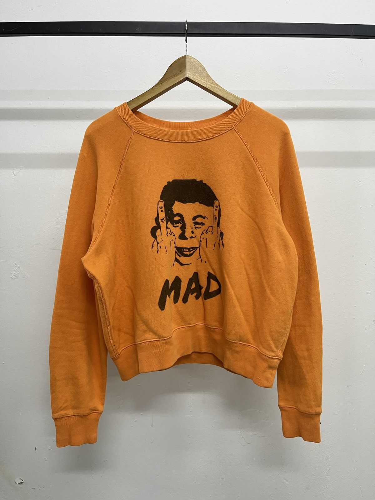 Vintage MAD Magazine Alfred E. Neuman Middle Finger Boxy Crewneck Size US M / EU 48-50 / 2 - 8 Thumbnail