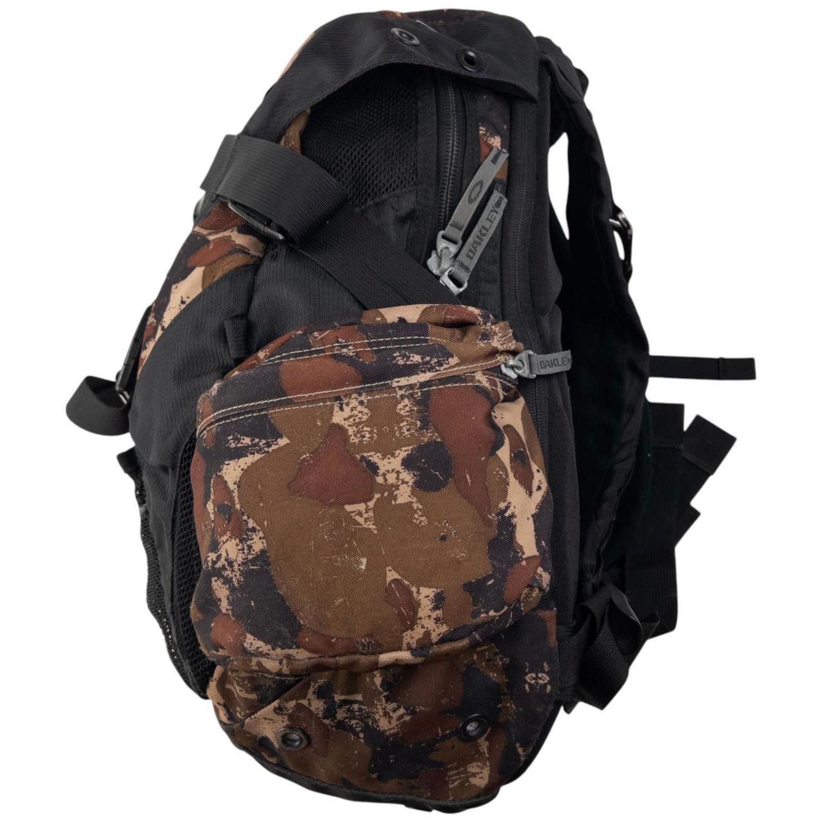 Oakley Vintage Oakley Camo Icon Backpack Size ONE SIZE - 3 Thumbnail