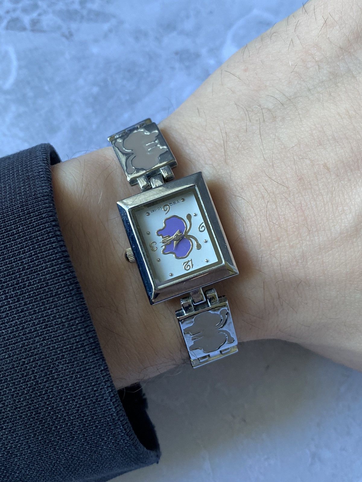Japanese Brand × Vintage YWQ LC-080 Futuristic Watch Butterflies Metal Bracelet Size ONE SIZE - 2 Thumbnail