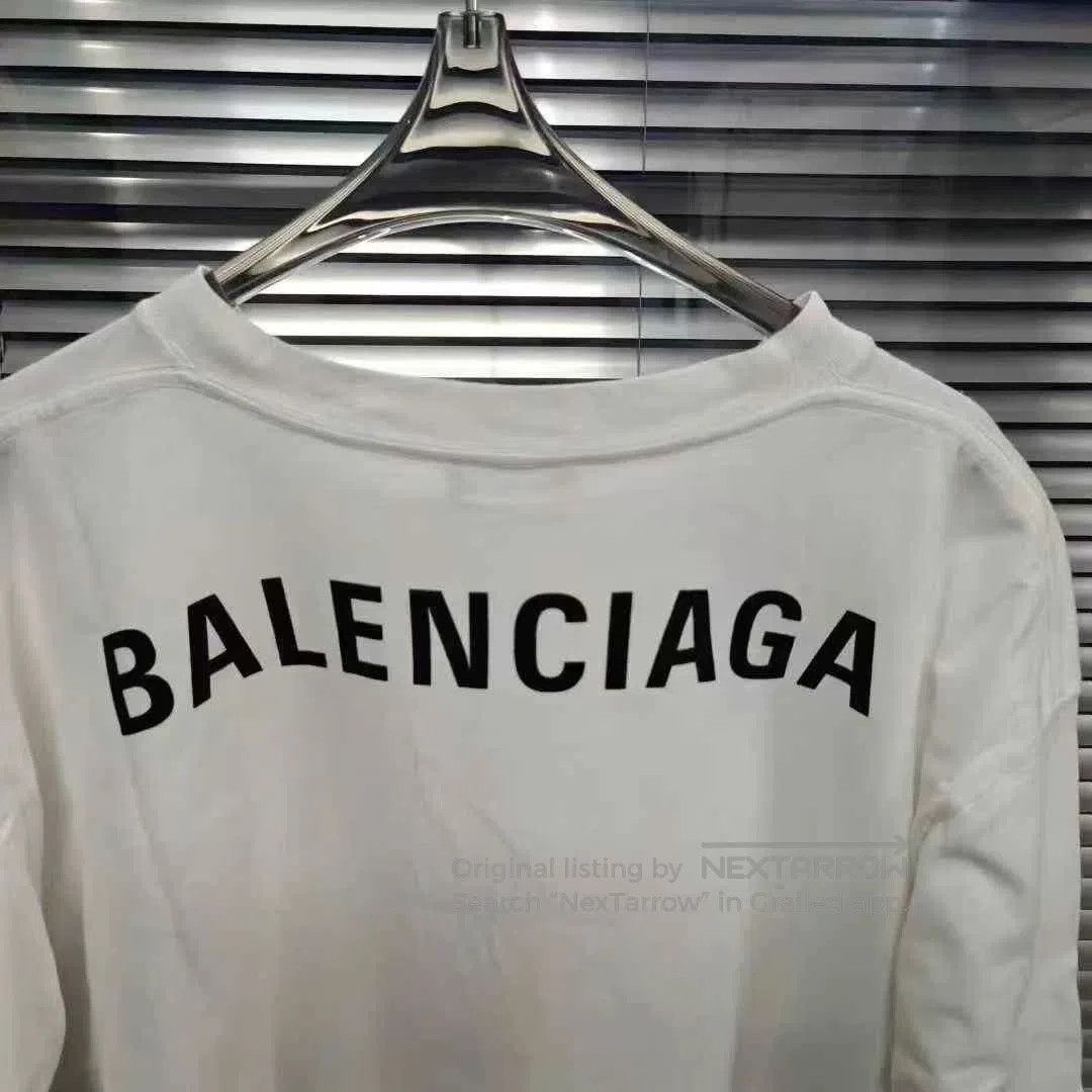 Balenciaga Balenciaga Back Logo Short Sleeve. Size US L / EU 52-54 / 3 - 2 Thumbnail