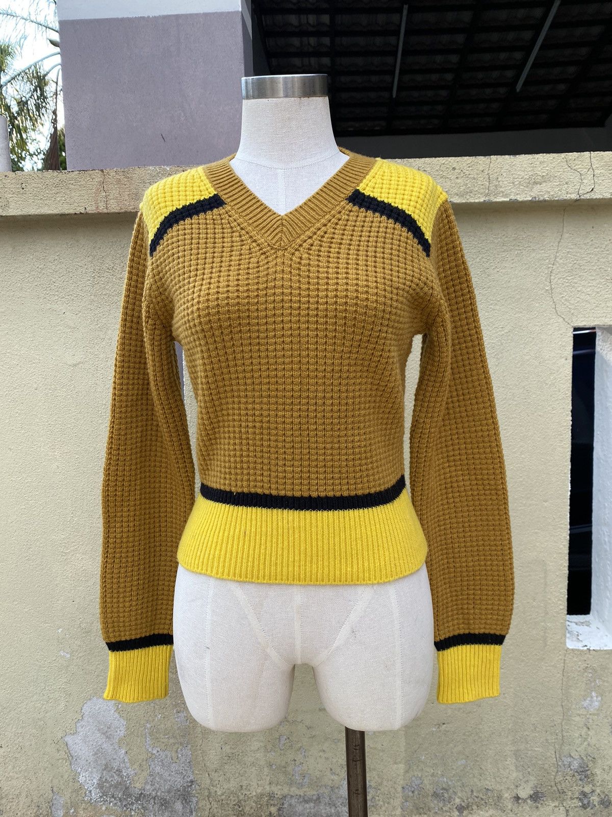 Marni × Uniqlo marni for uniqlo Size M / US 6-8 / IT 42-44 - 2 Thumbnail