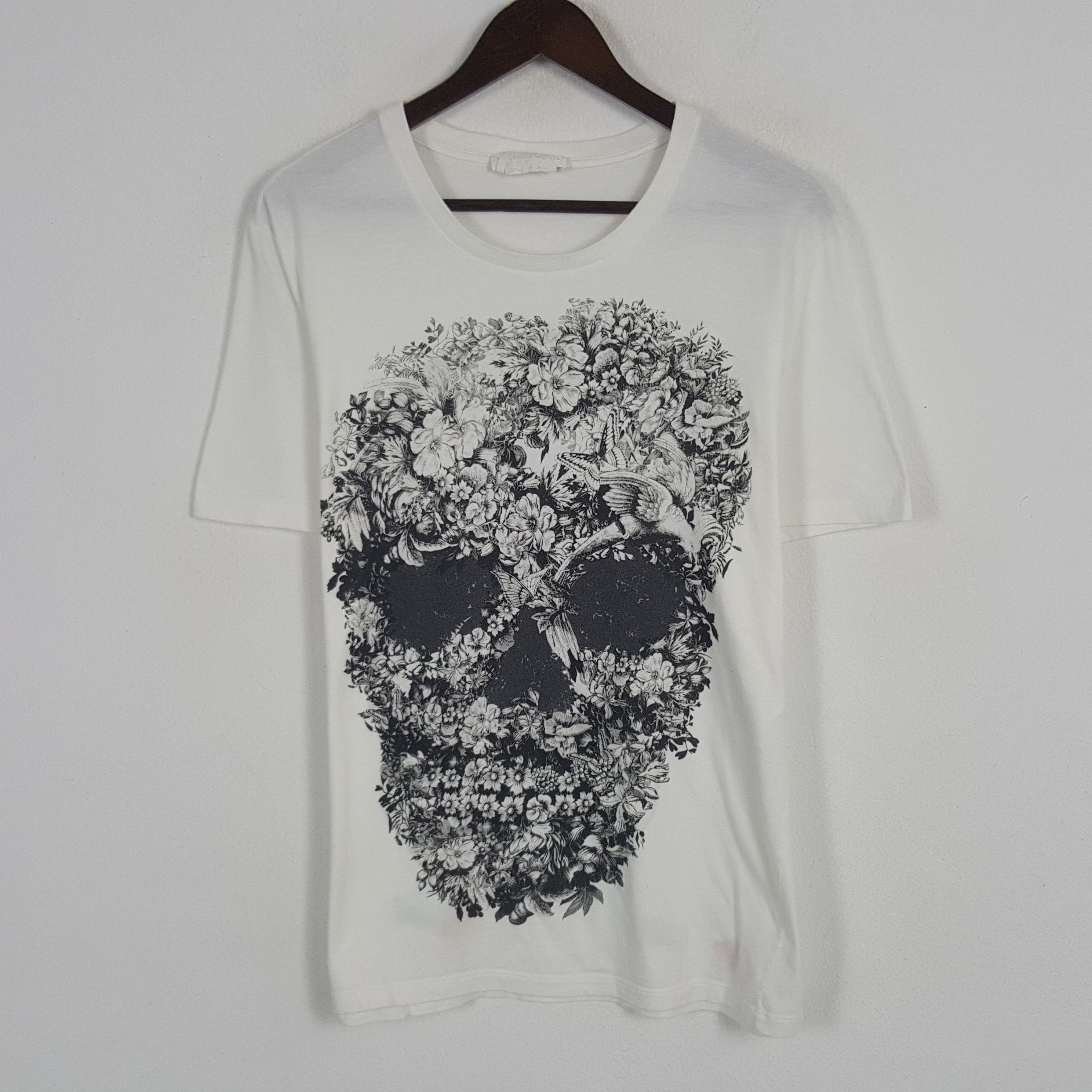 Vintage Vintage Alexander McQueen Tshirt Size US M / EU 48-50 / 2 - 1 Thumbnail