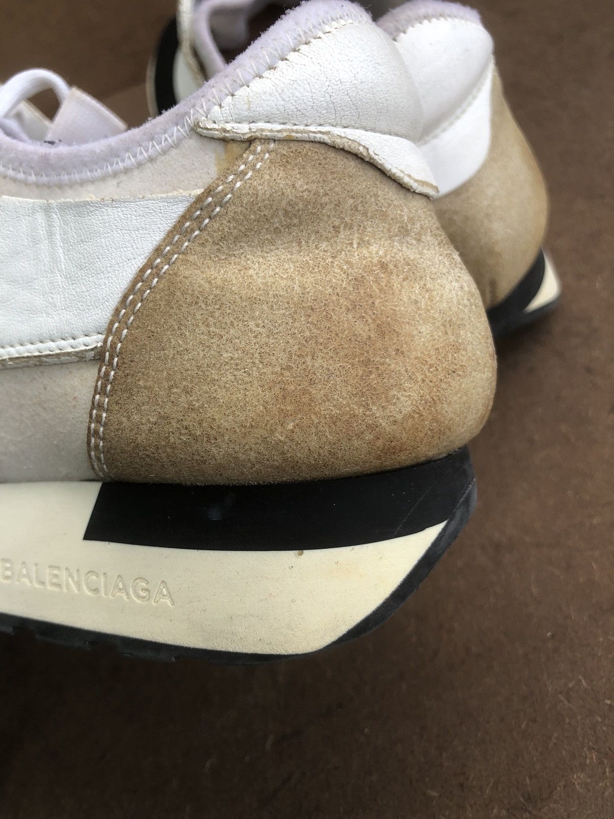 Balenciaga Balenciaga white women’s Running Sneakers Size 40 Made in 🇮🇹 Size US 10 / IT 40 - 18 Thumbnail
