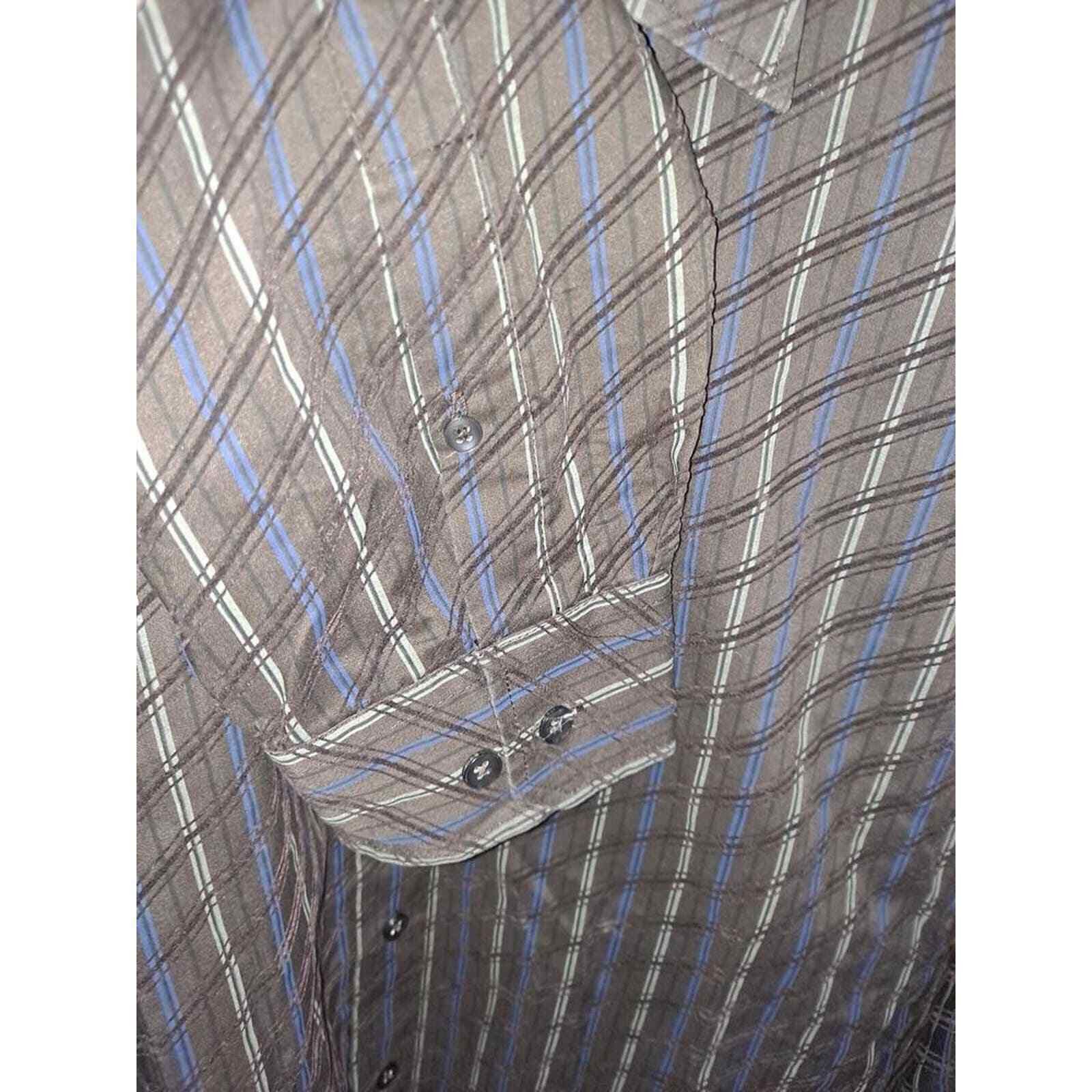 Eighty Eight Eighty Eight Gray, White and Blue Button Up Size Large Size US L / EU 52-54 / 3 - 5 Thumbnail