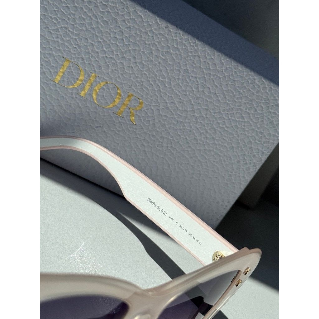 Dior NEW Dior Pacific B3U Logo Sunglasses Cat Eye Milky Pink Size ONE SIZE - 9 Thumbnail