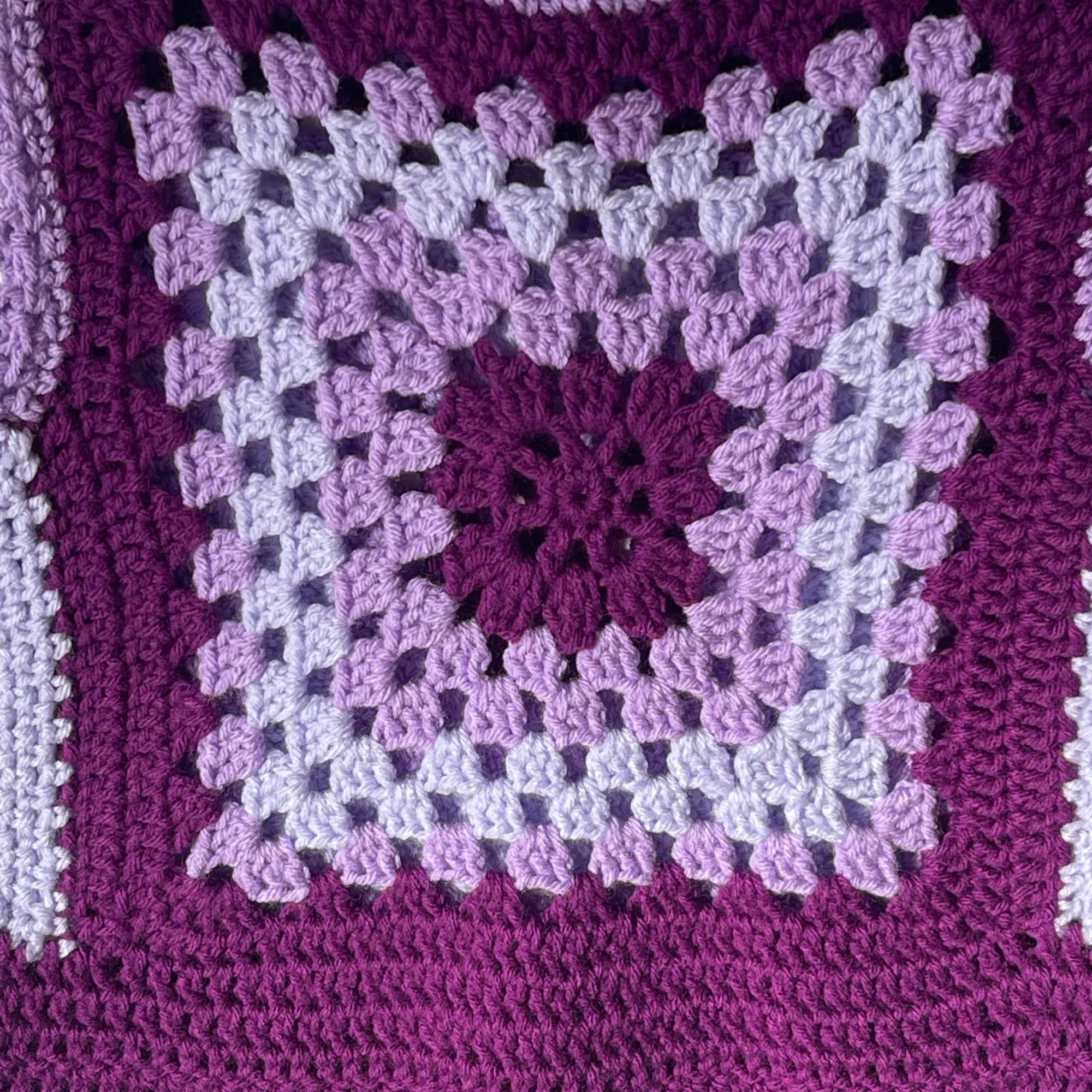 Handmade Crochet Vest Tank Top Retro 70's Hippy Granny Square Rib Tic Size M / US 6-8 / IT 42-44 - 2 Thumbnail