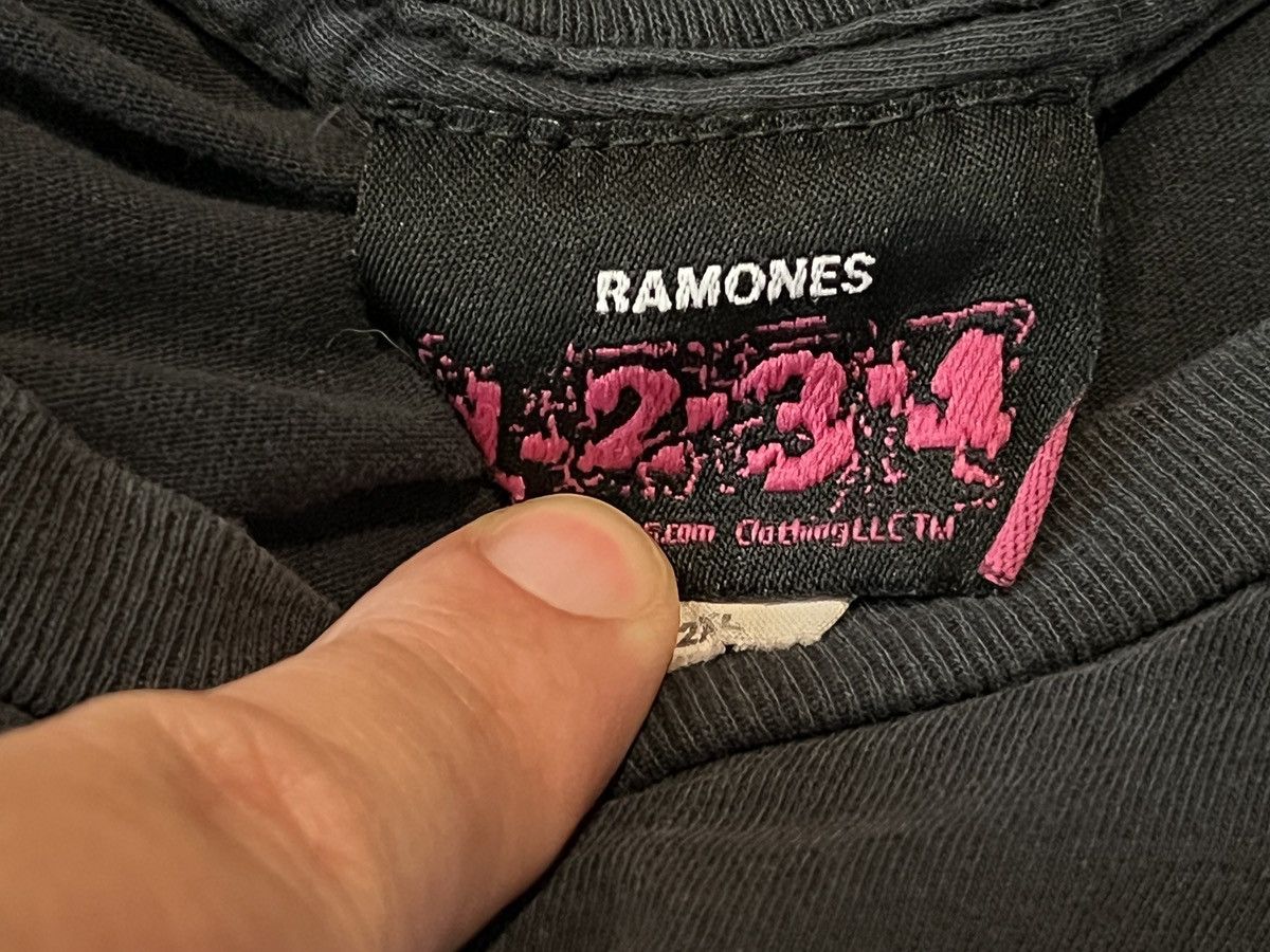 Band Tees Vintage Ramones 1234 T Shirt Y2K Grunge Punk Eagle 2007 Size US XXL / EU 58 / 5 - 5 Thumbnail