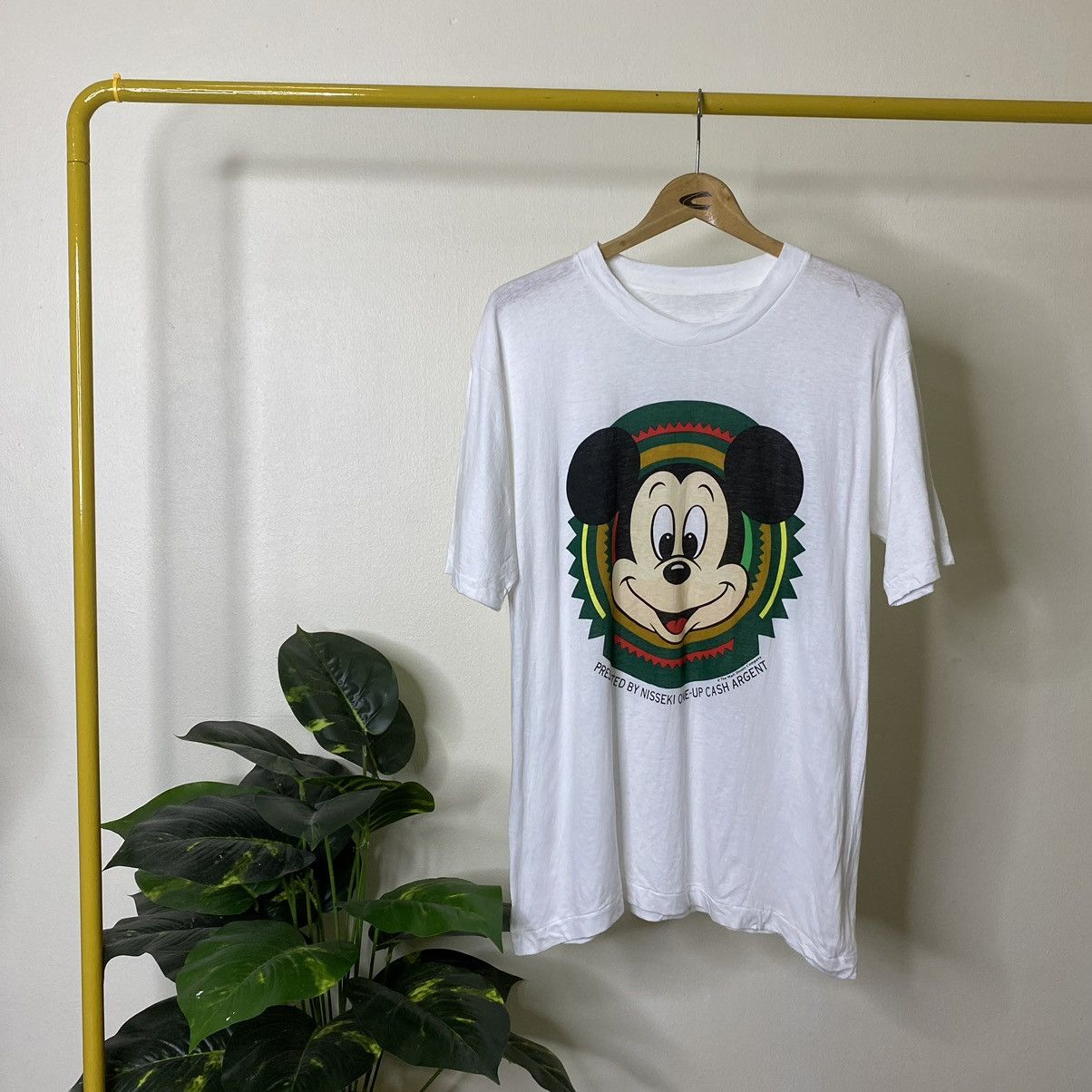 Mickey Mouse × Vintage Vintage 1990s The Walt Disney Company Mickey Mouse T Shirt Size US M / EU 48-50 / 2 - 1 Thumbnail