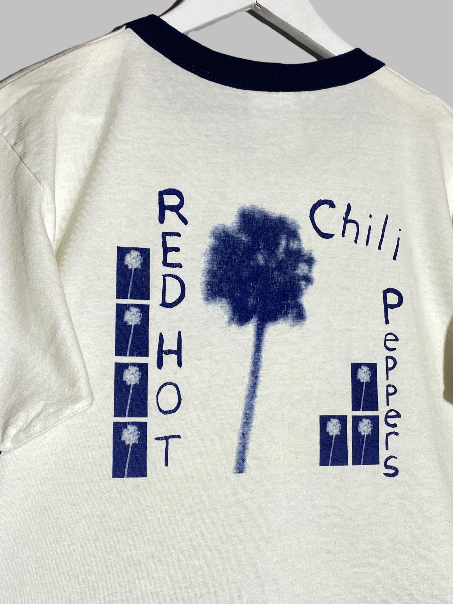 Band Tees Vintage RHCP Red Hot Chilli Peppers Band Promo Ringer Shirt Size US M / EU 48-50 / 2 - 10 Thumbnail