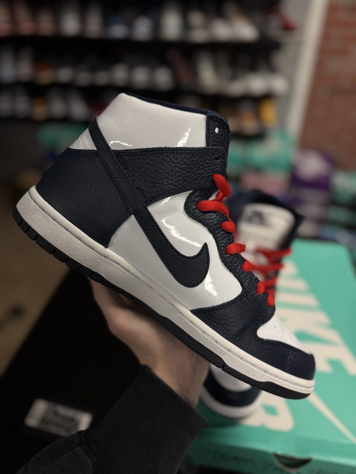 Nike Nike MEN'S SB Zoom Dunk High Pro SIZE 11 854851 441 Size US 11 / EU 44 - 4 Thumbnail