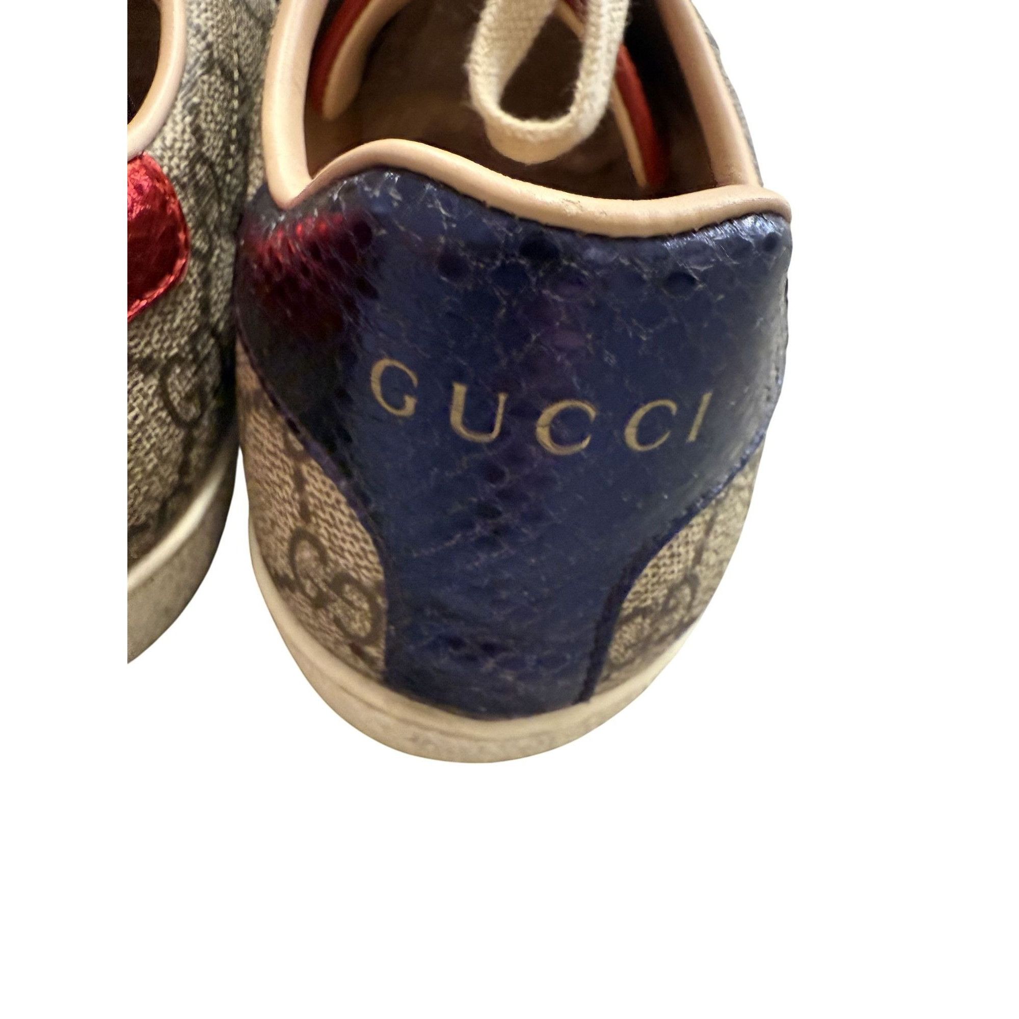 Gucci Gucci Womens GG Supreme Canvas Ace Sneakers Size 37.5 Red & Size US 7.5 / IT 37.5 - 10 Thumbnail