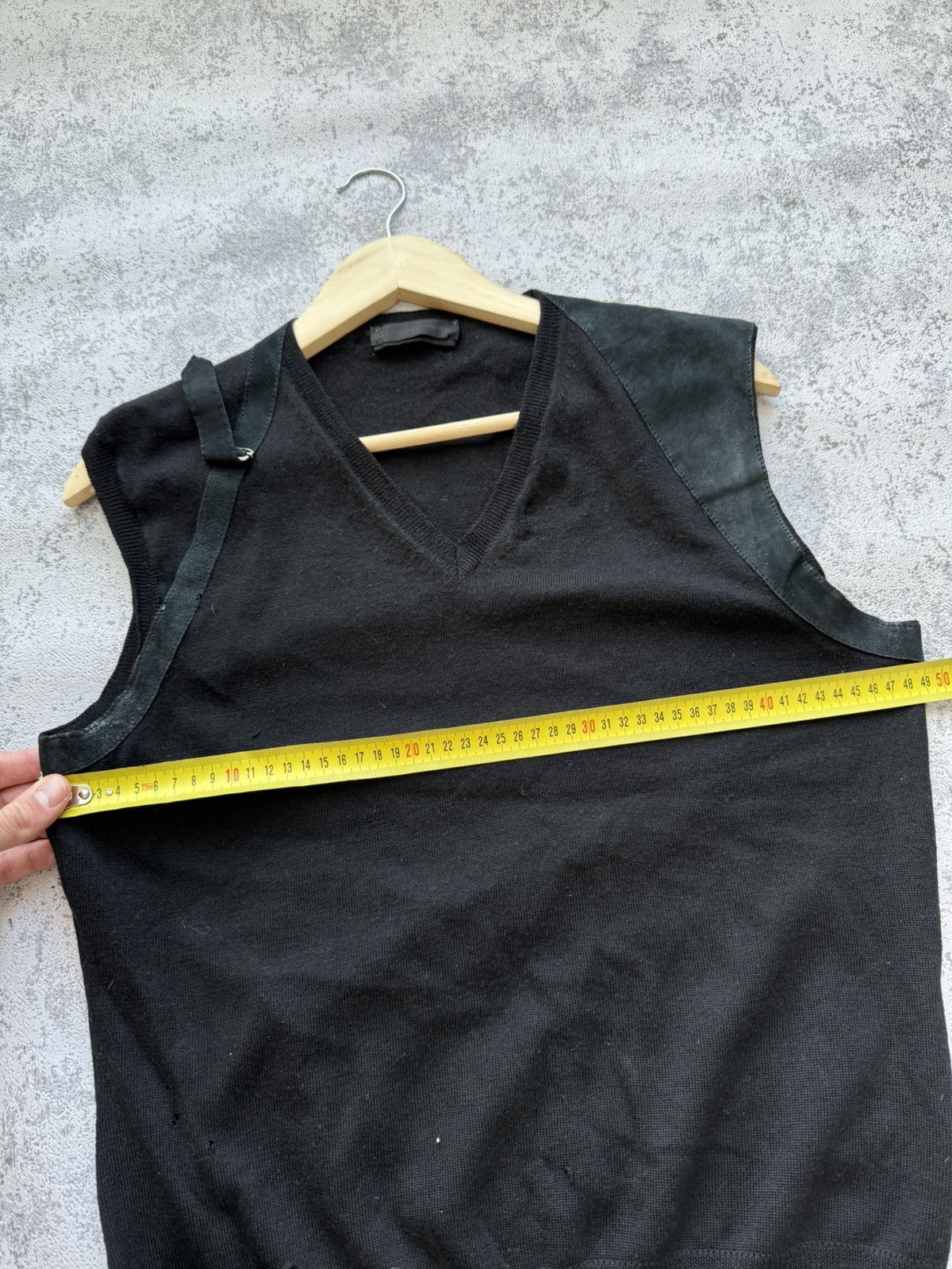 Alexander McQueen Archive Alexander McQueen Rare Vintage Wool Vest Size US XL / EU 56 / 4 - 19 Thumbnail