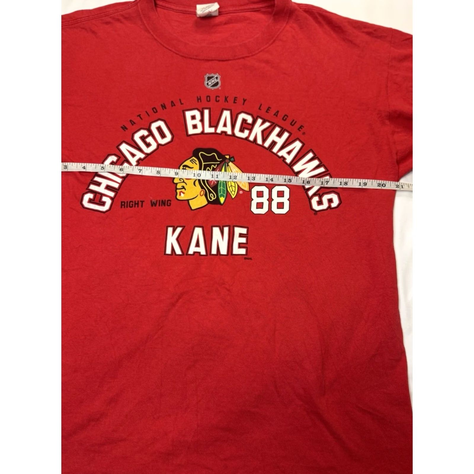 Anvil VINTAGE Patrick Kane Chicago Blackhawks #88 NHL T-Shirt Red Men’s Large Anvil Shirt Logo 90s Sports Mens Size US L / EU 52-54 / 3 - 5 Thumbnail