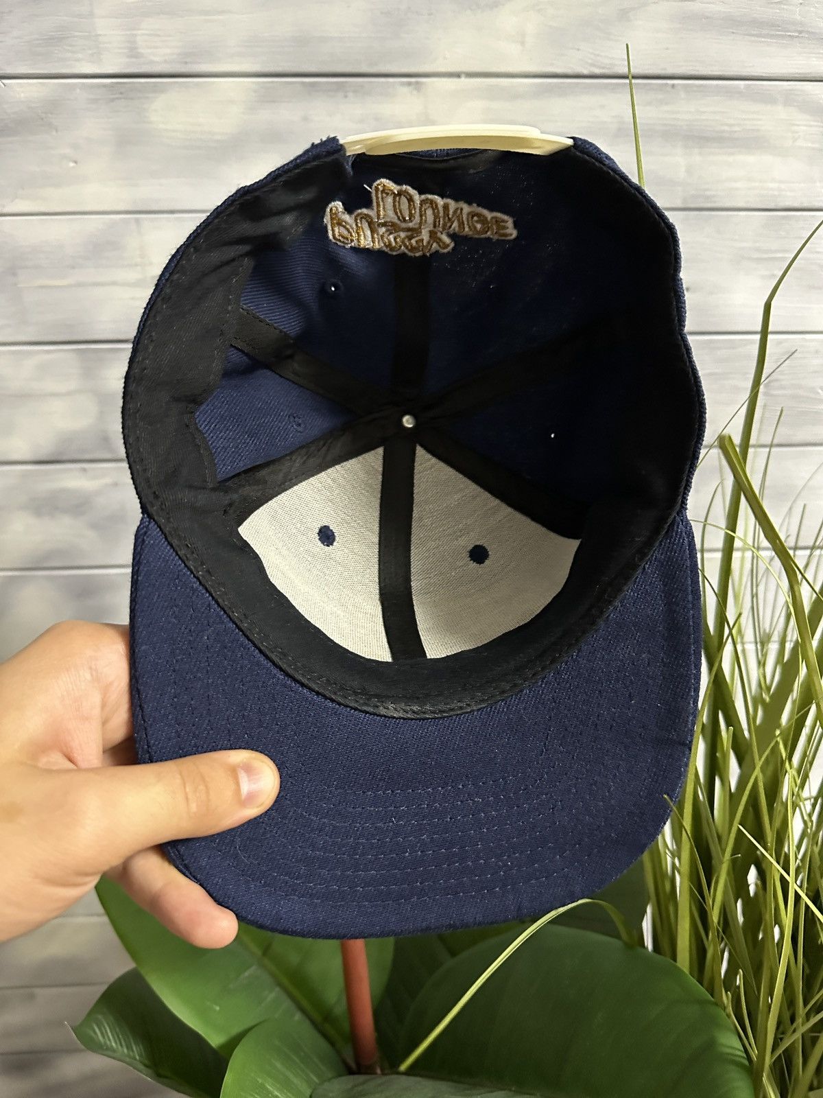 Vintage Rare Cap Pussy Lounge Hat. Humor Sex Porn Y2K Size ONE SIZE - 7 Thumbnail