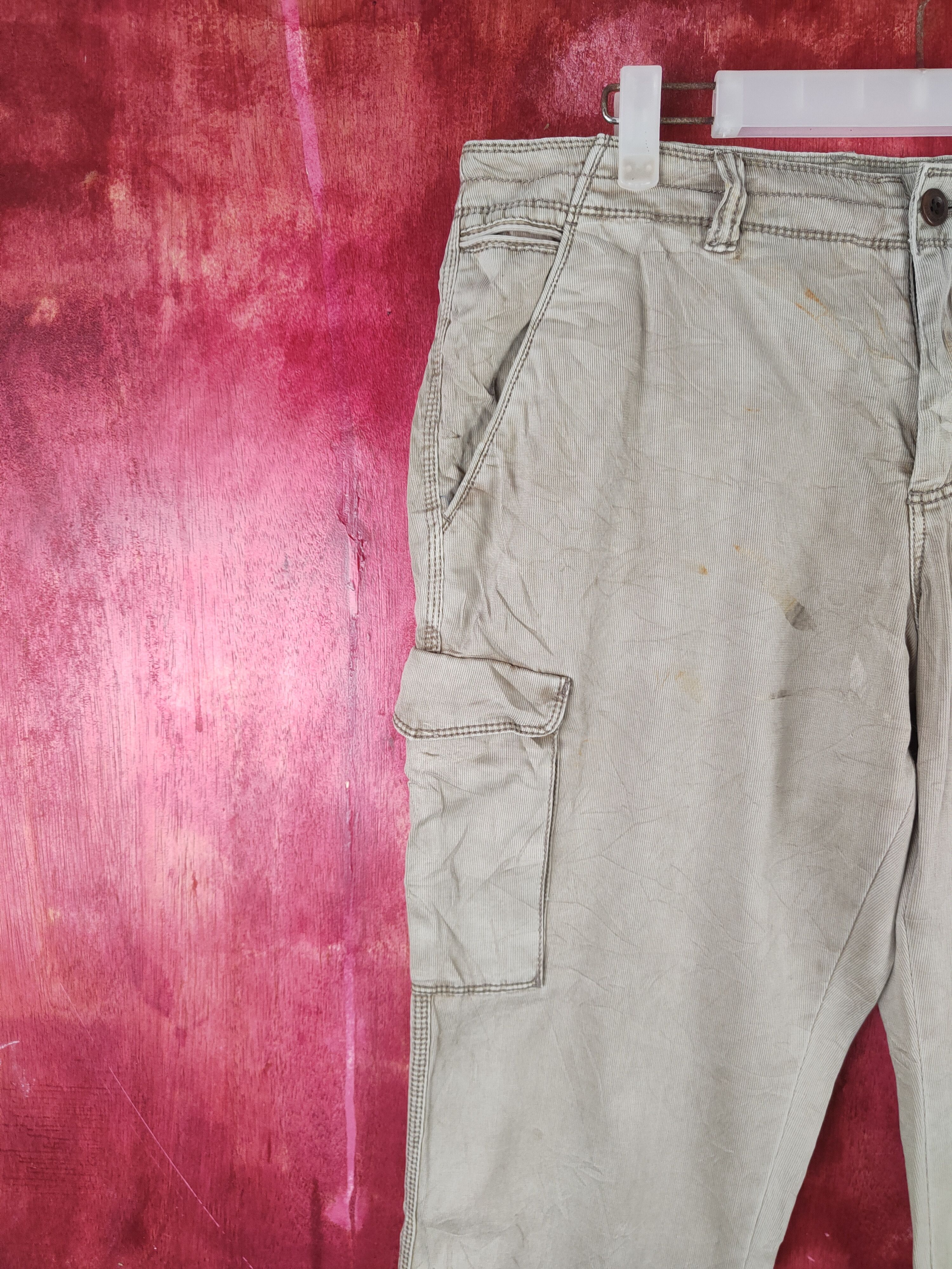 Japanese Brand Tommy Hilfiger Beige Faded Multipocket Cargo Pants #S1326 Size US 34 / EU 50 - 3 Thumbnail