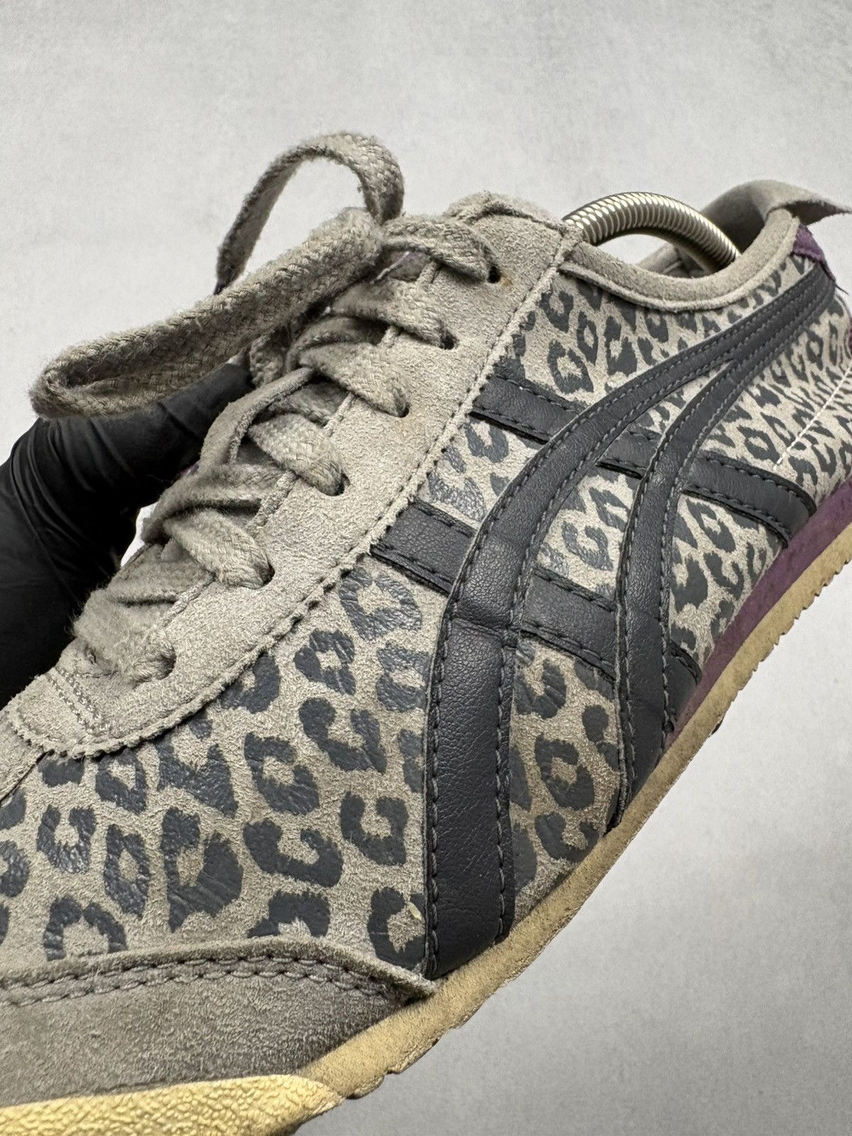 Onitsuka Tiger Onitsuka Tiger Mexico 66 Animalier Leopard AW LAB Exclusive Size US 9 / IT 39 - 16 Thumbnail