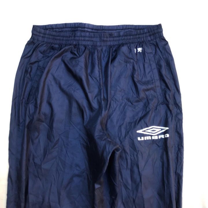 Umbro Vintage Umbro Jogger Pants Navy Blue Trackpants Trainner Size US 36 / EU 52 - 2 Thumbnail
