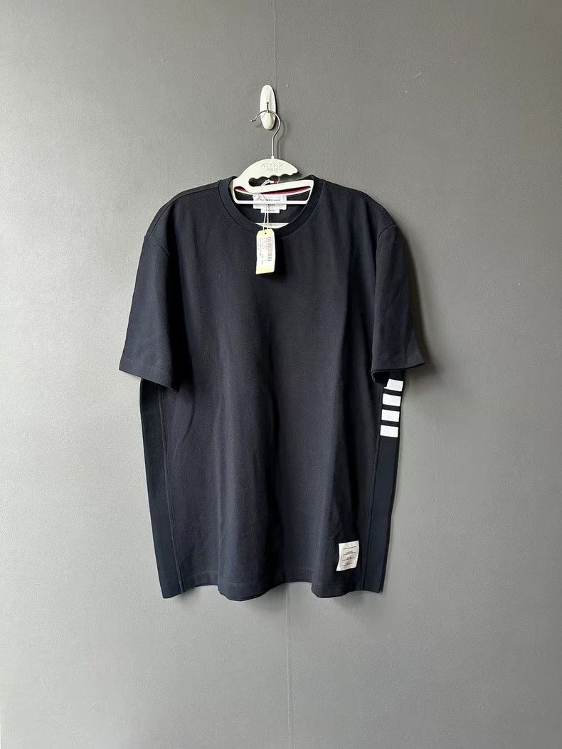 Thom Browne Thom BrowneShort sleeves 2503-Nextarrow Size US XXL / EU 58 / 5 - 1 Thumbnail