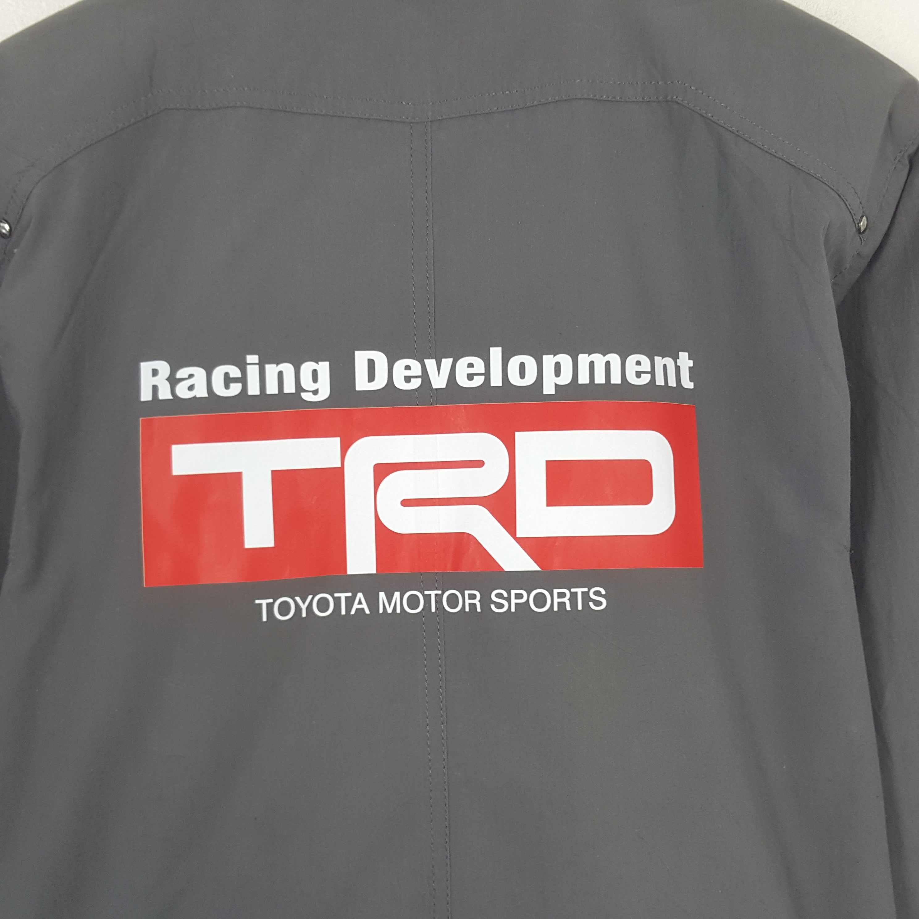 Vintage Vintage TRD Racing Development Custom Art Worker Jacket Size US M / EU 48-50 / 2 - 2 Thumbnail